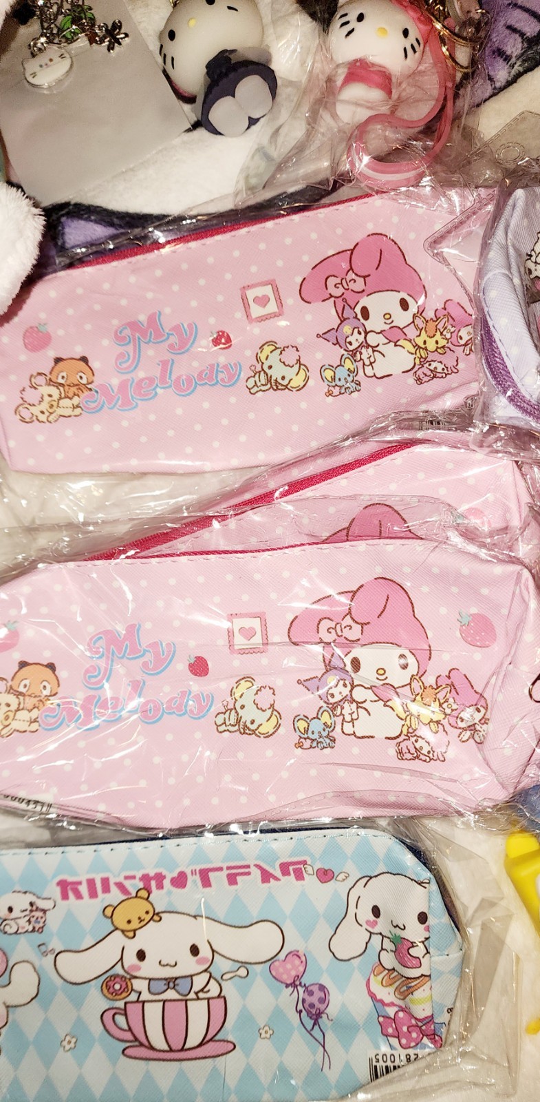 Sanrio Hello Kitty Surprise Box Lot Of 15 items gifts b*day lucky scoop mystery