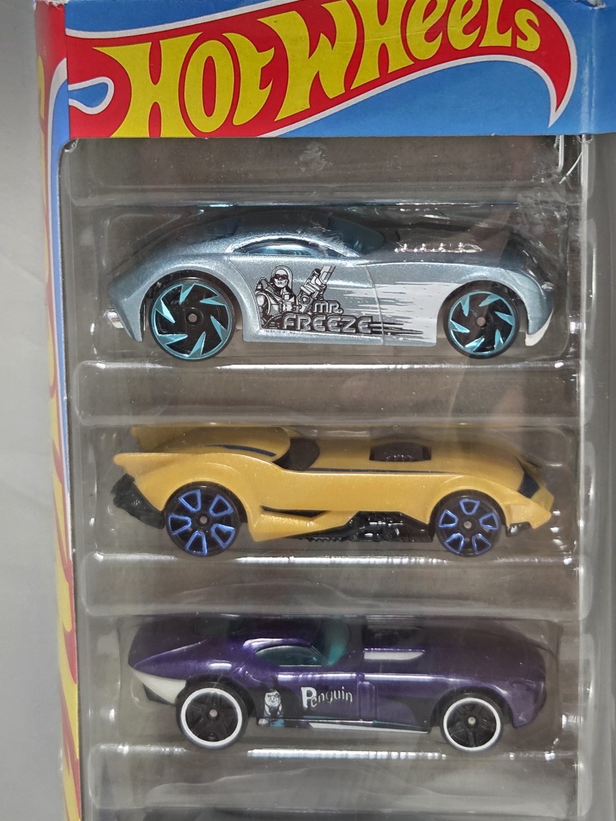2024 Hot Wheels DC Batman 5 Pack Diecast 1:64 Scale New ,Blue Chrome Bat Mobile