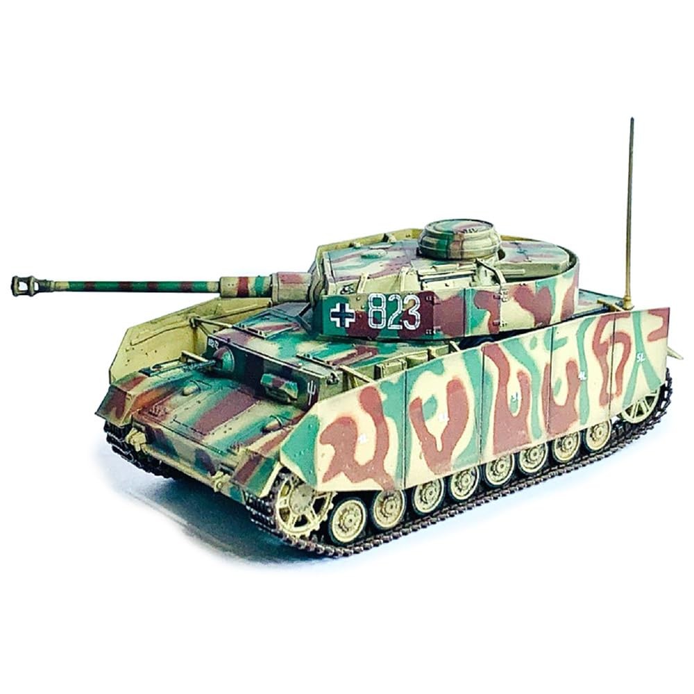 Dragon 1:72 1944 Armor Military Diecast Vehicle Model Green Beige Brown