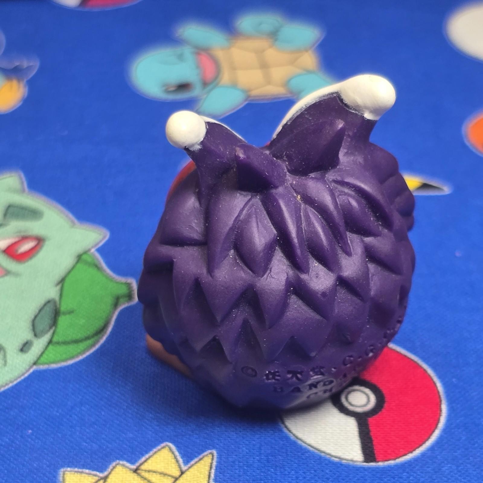 Pokemon Venonat Dark Figure Finger Puppet 1997 Bandai Nintendo PVC Vintage US