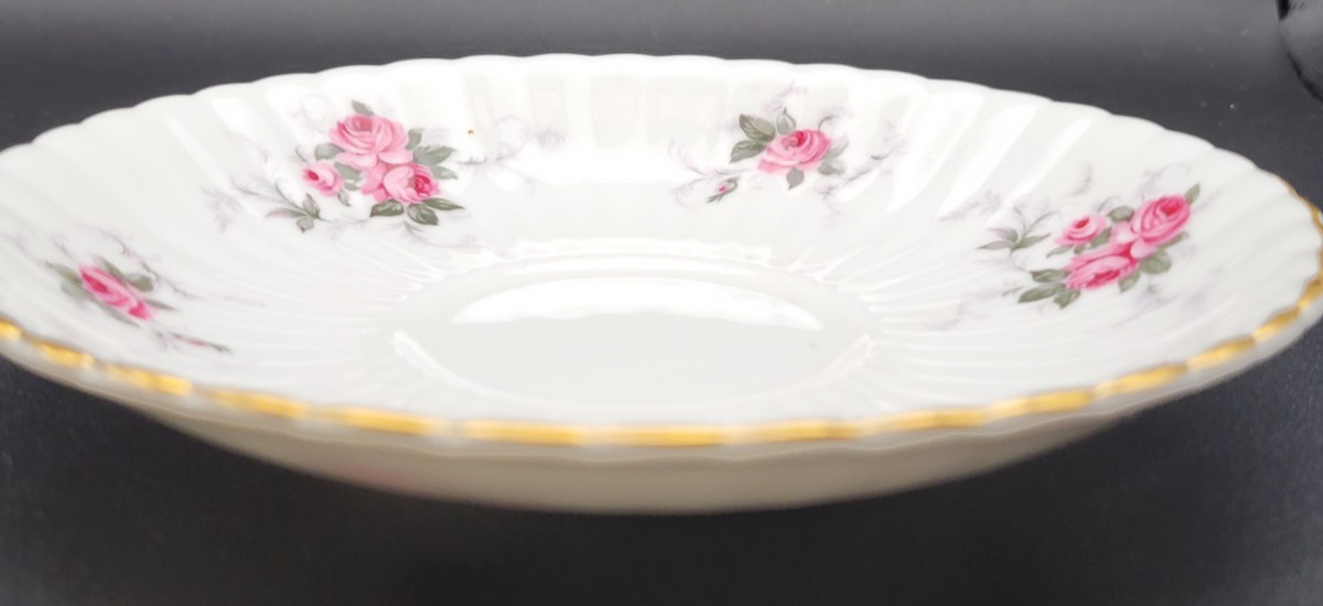 Hammersley Princess House Fine Bone China Saucer Pink Roses Gold Trim England