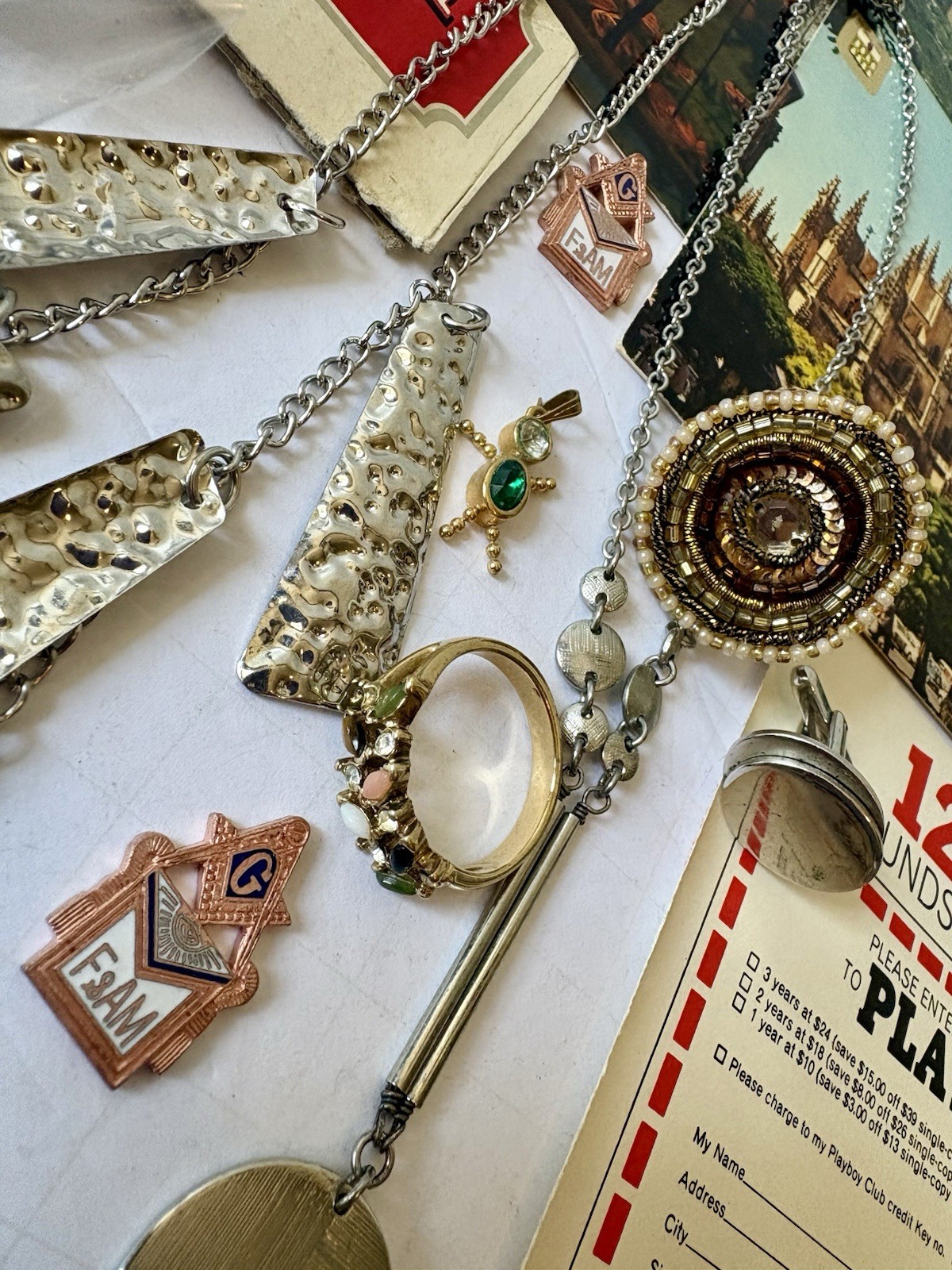 Vintage – Now Junk Drawer Lot Jewelry Keys Pins Brooches Masonic Trinkets 80+