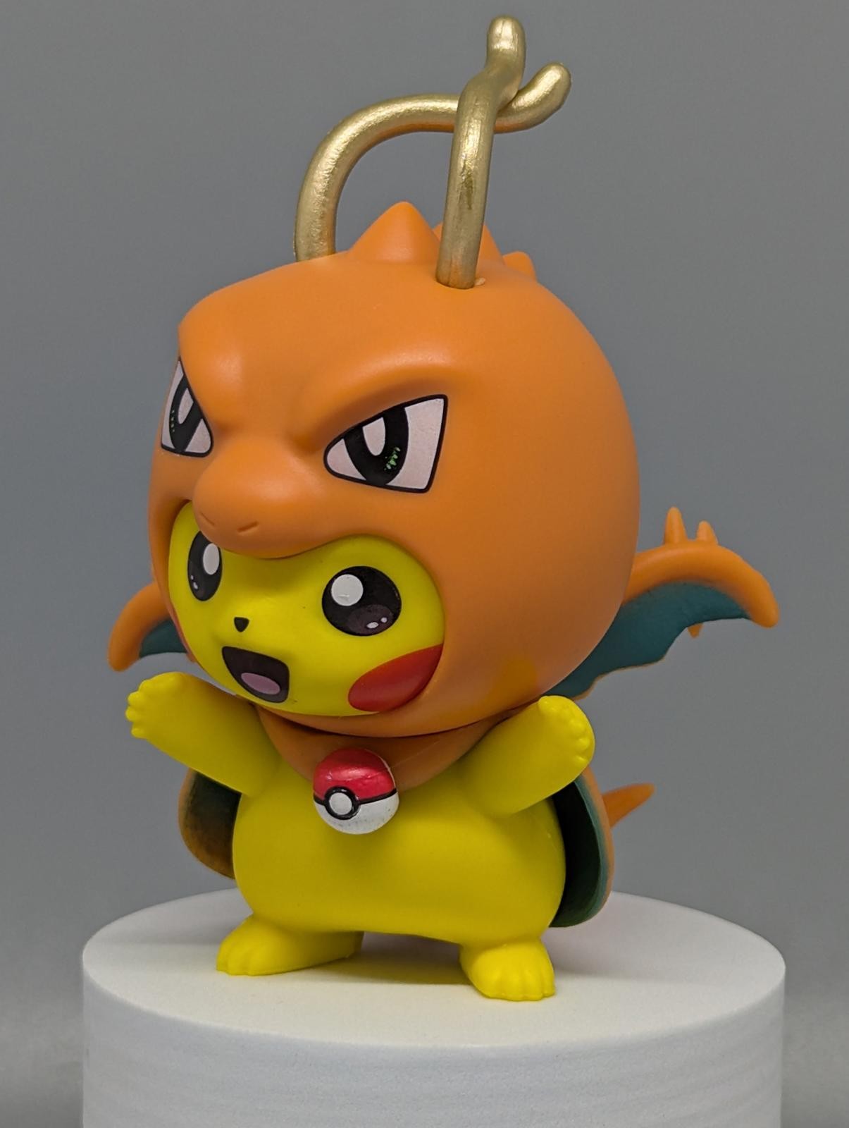 Pikachu x Dragonite POKEMON COSPLAY Collectible Figure