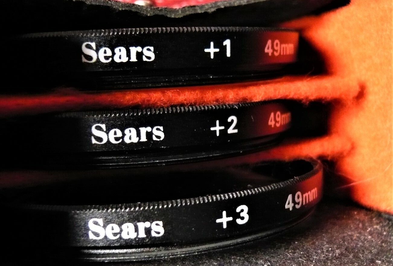 49mm SEARS CLOSE-UP COATED LENS SET +1 +2 +3 with case.NEW !