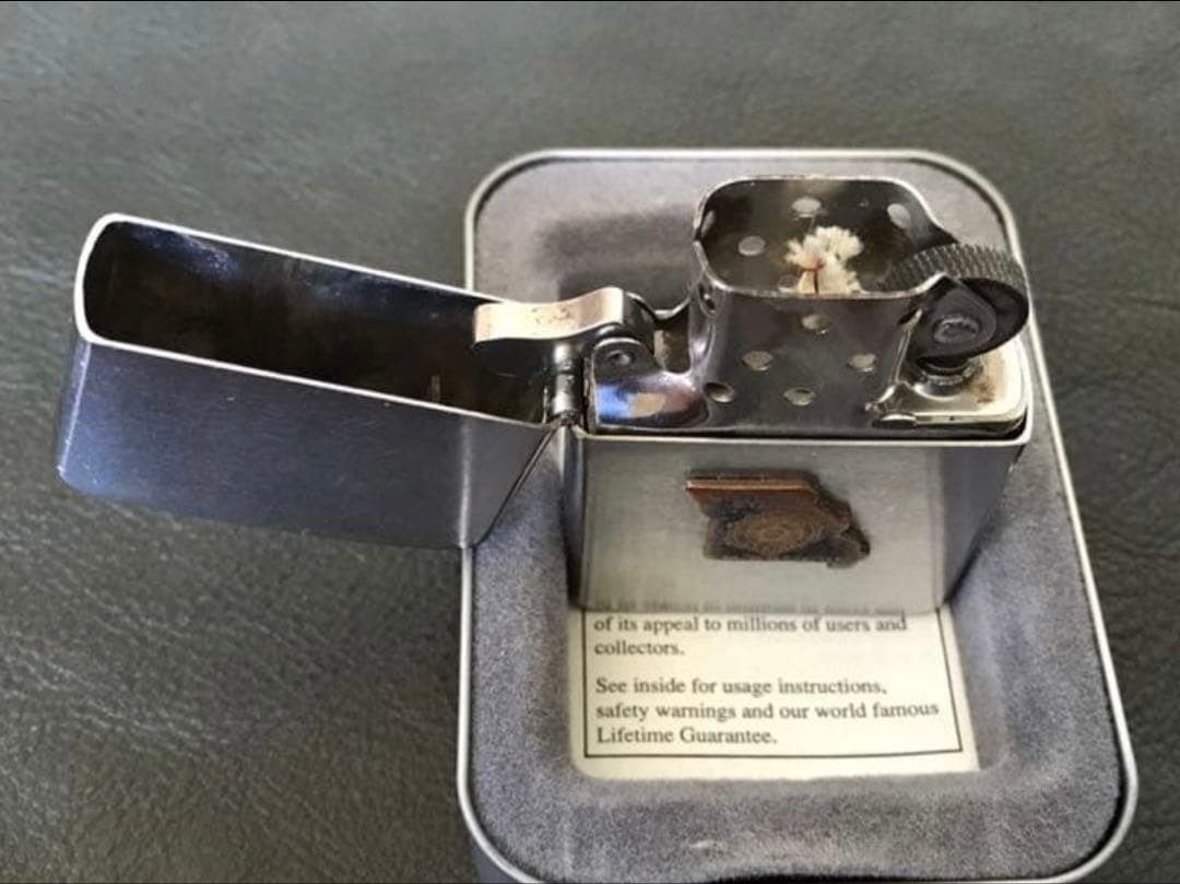 Zippo Zippo Corporate Vintage Logo Metal Paste Made in 1961