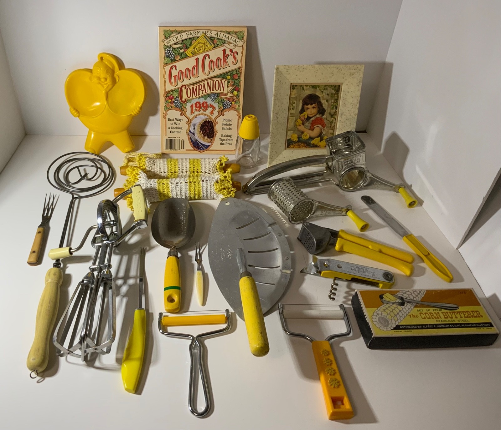 VTG Kitchen Junk Drawer Lot Assemblage Art 4# Utensils With Yellow Handles Mouli