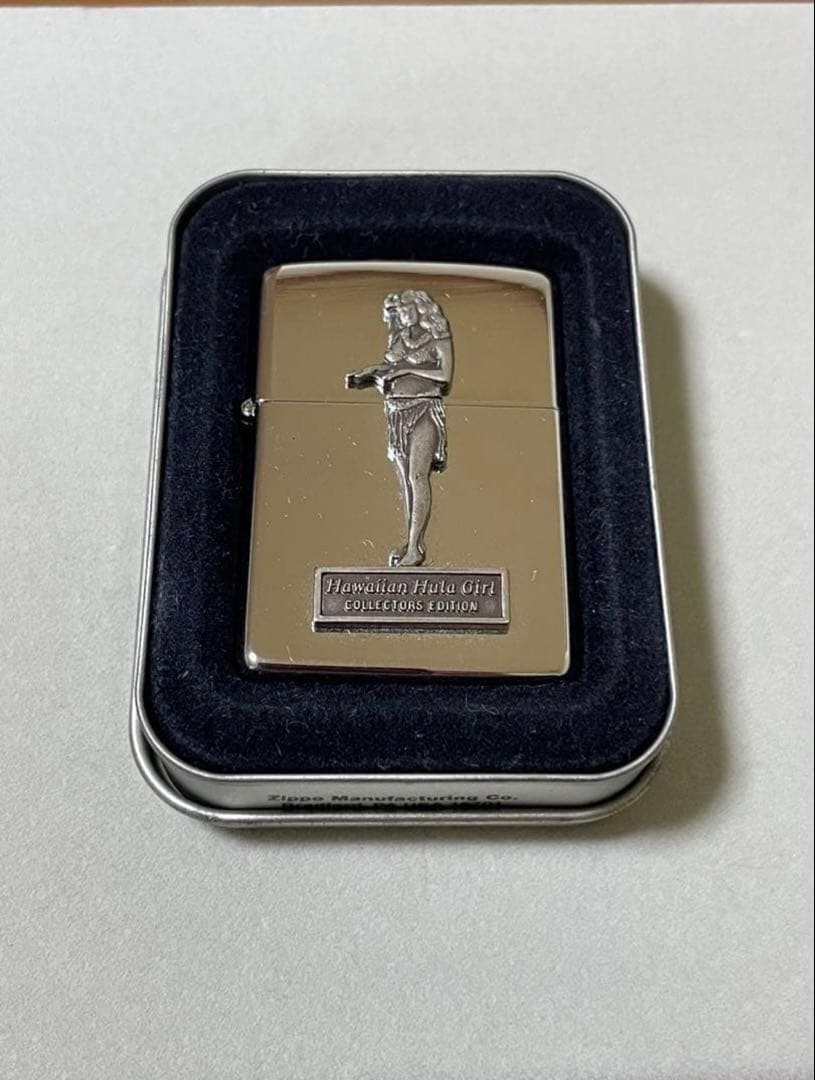 Zippo Hawaiian Hula Girl Metal Paste Made in 1994 Unused Item