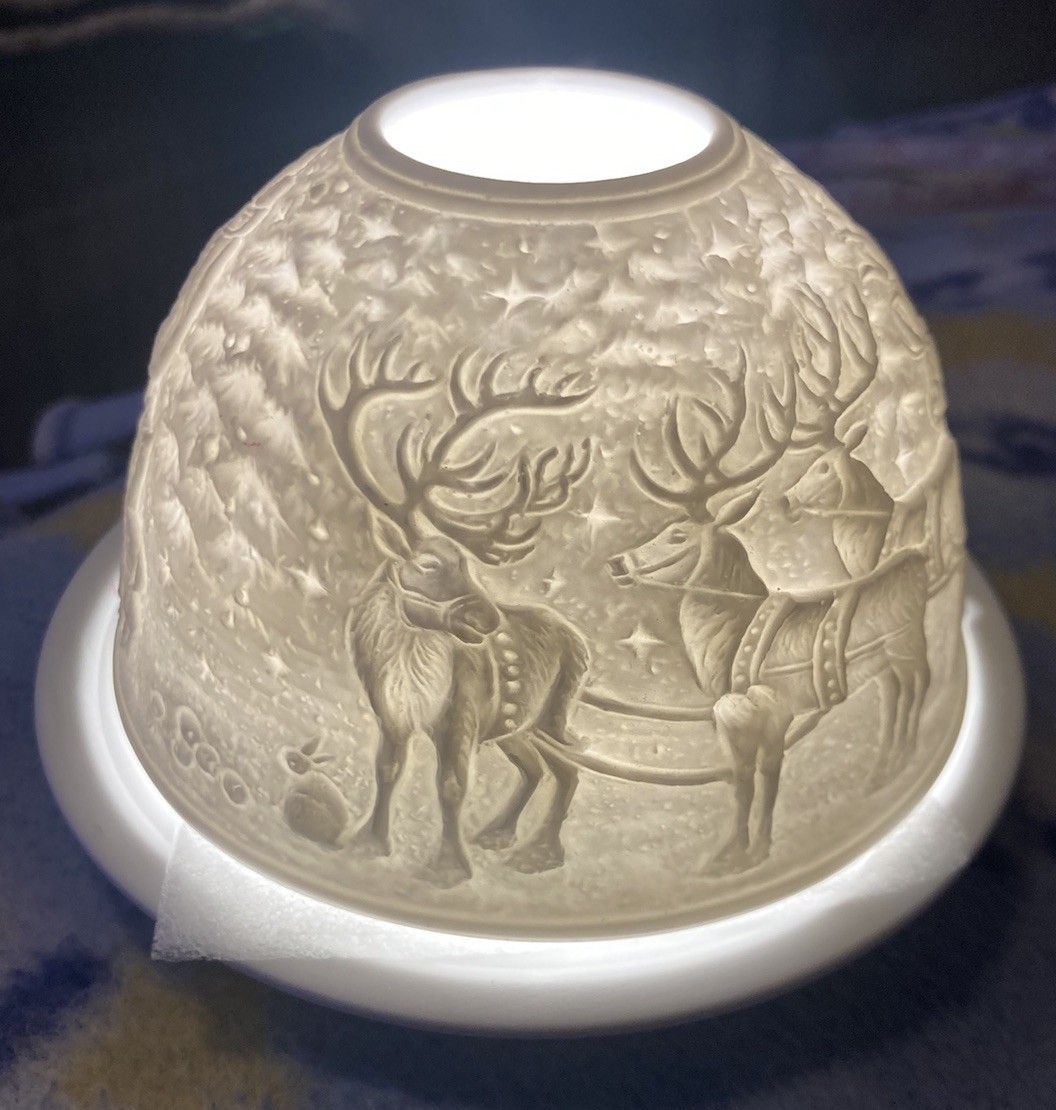 NEW Fairy Lamp Luumii Light Domes Santa Sleigh LED White Porcelain 4.75x 3”