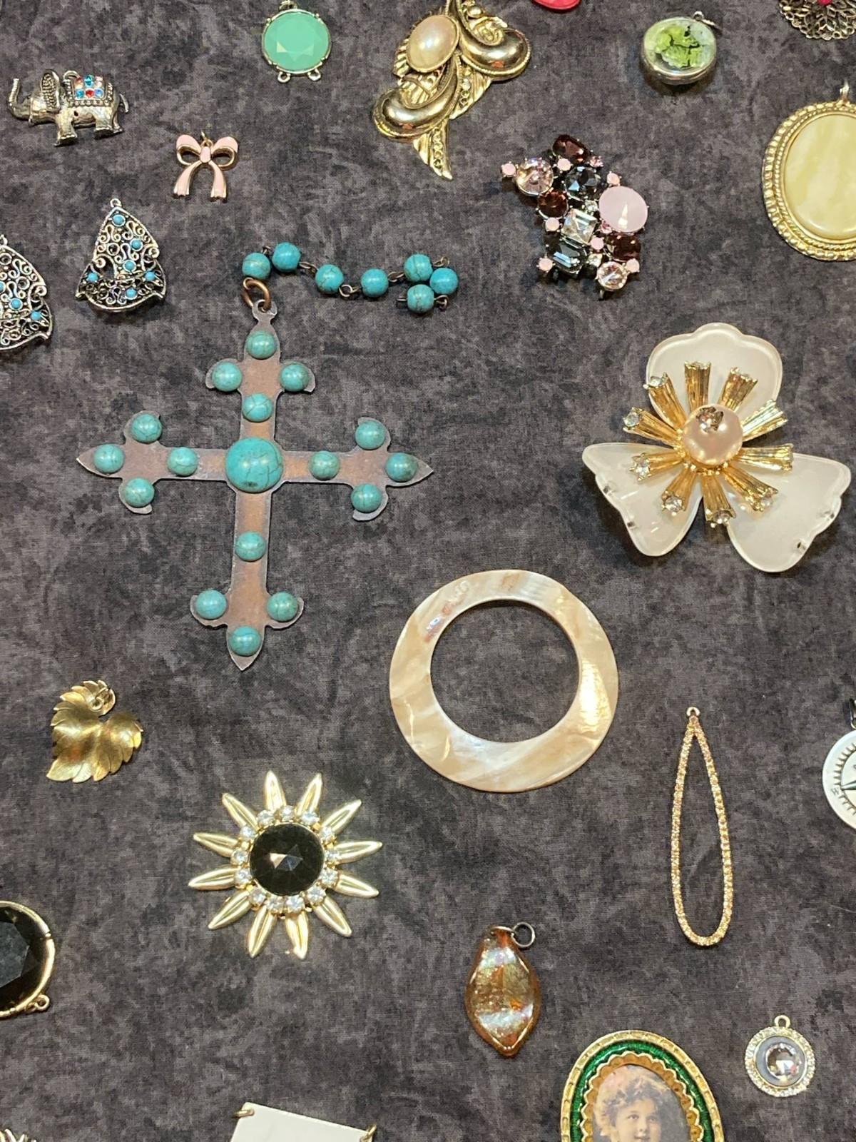 Huge Junk Drawer Lot of Trinkets Pendants Jewelry Cufflinks & Vintage Items