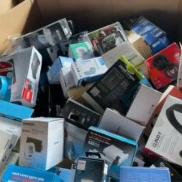 Pallet Surplus Boxes|Amazon/Walmart Overstock|Great Value|Fast Shipping!!
