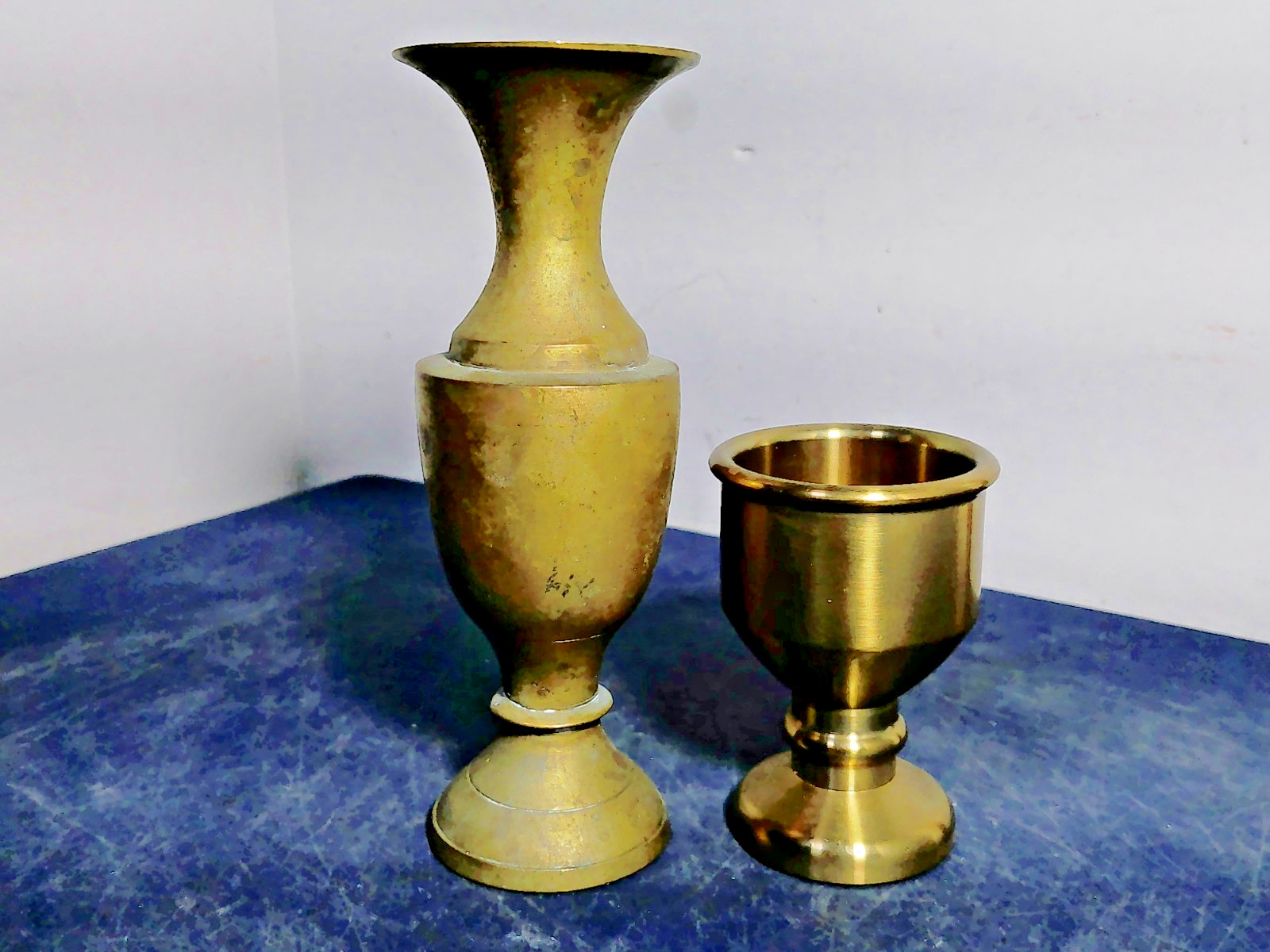 Indian Brass Tone Vase & 2007 Eagle Cup Trophee Lot