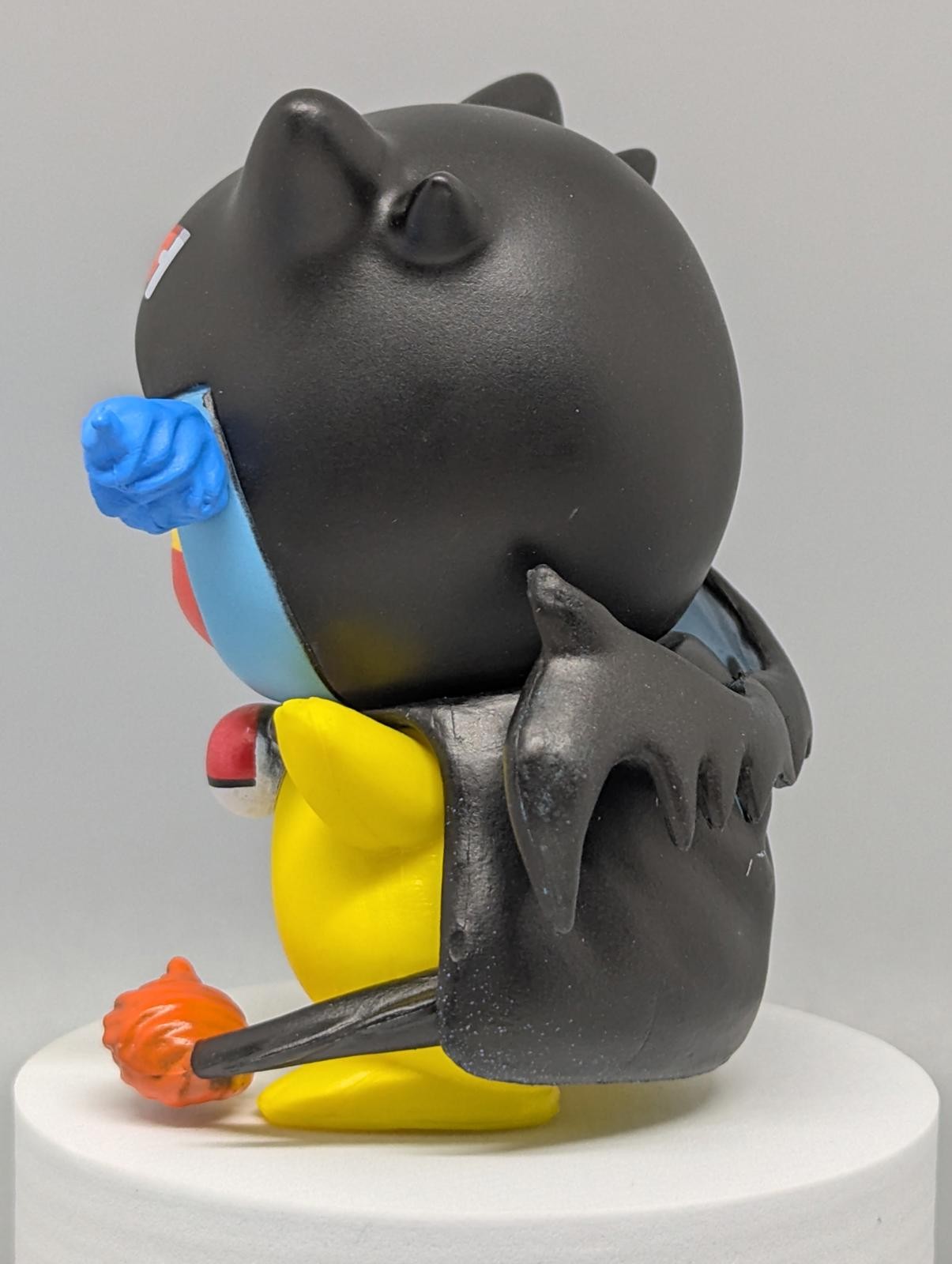 Pikachu x Mega Charizard X POKEMON COSPLAY Collectible Figure