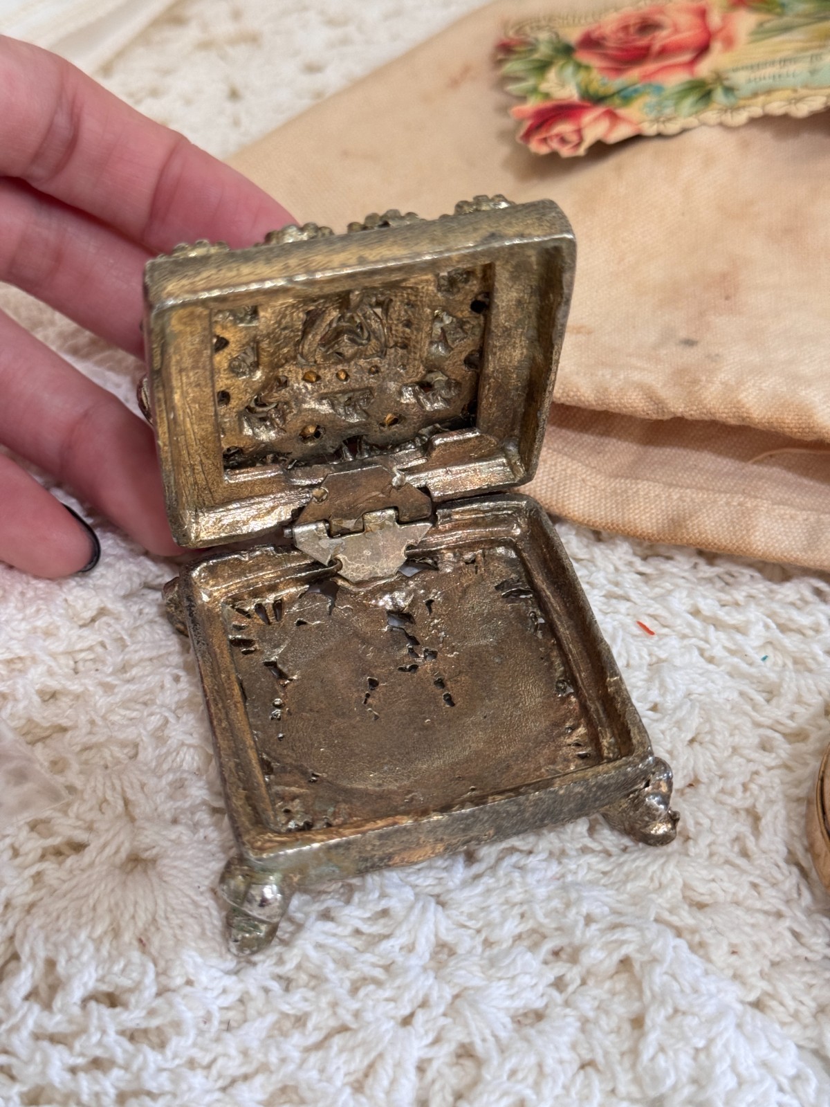 Vtg Vanity Junk Drawer Lot Scented Fan Gloves Powder Bottle Rhinestone Box Reck