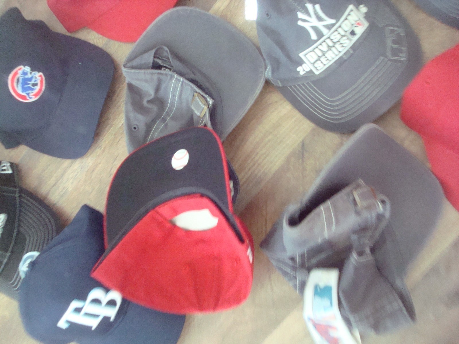 15 HATS MLB YANKEES RARE SPORTS STRAPBACK 90S WHOLESALE LOT HATS VINTAGE HAT CAP