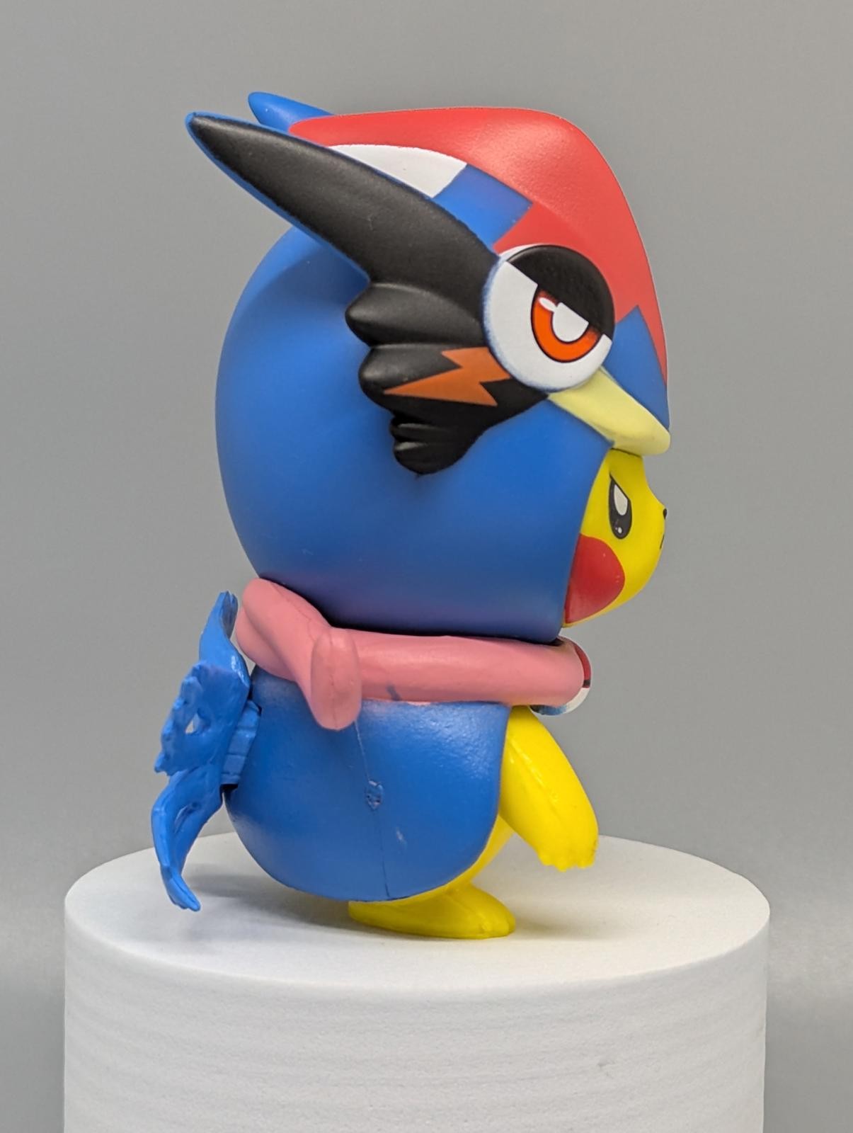 Pikachu x Greninja POKEMON COSPLAY Collectible Figure