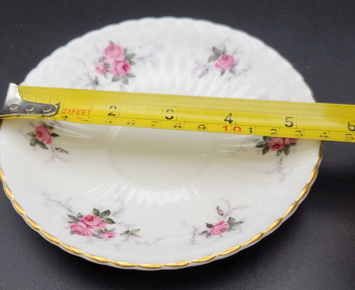 Hammersley Princess House Fine Bone China Saucer Pink Roses Gold Trim England