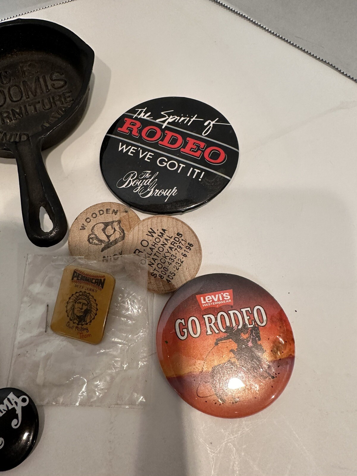 Junk Drawer Lot Vintage Buttons, Items To Numerous To List. See Pics For Desc.