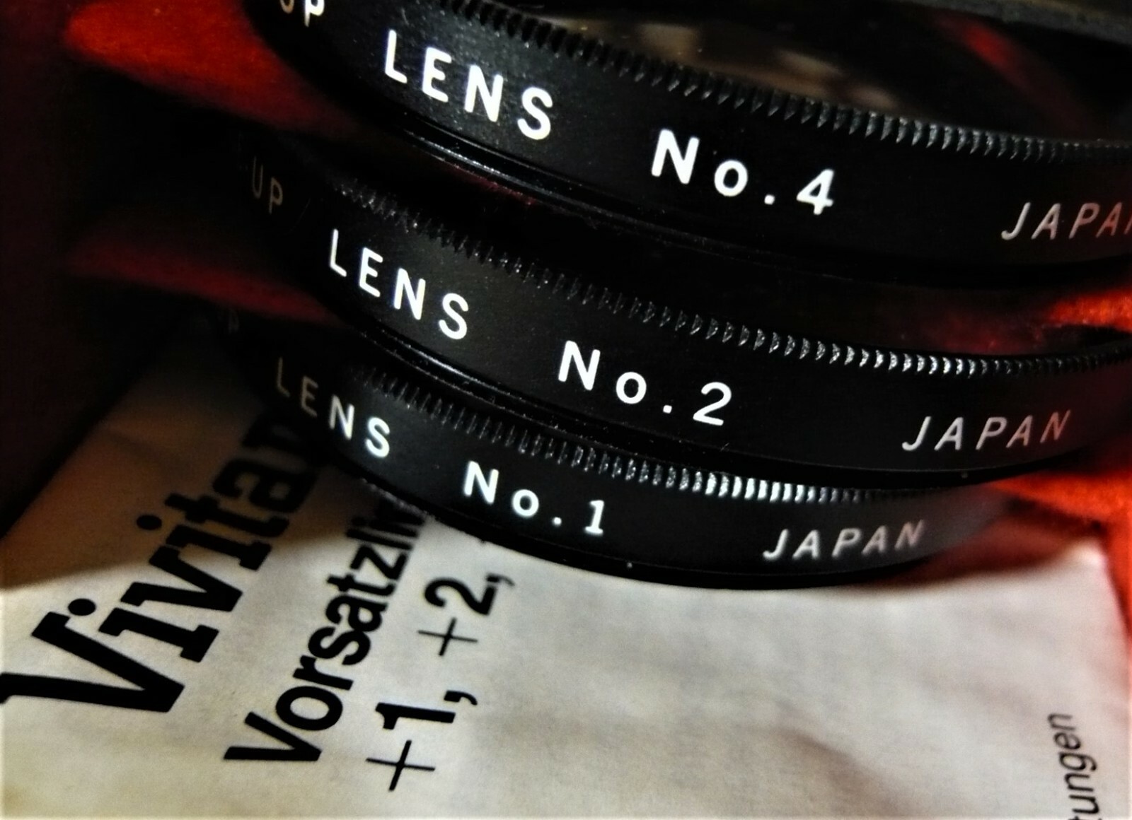 49mm VIVITAR CLOSE-UP COATED LENS SET +1 +2 +4 with case/instructions.NEW !