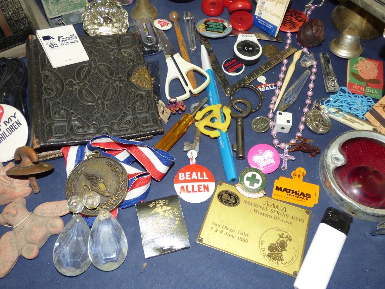 VINTAGE JUNK DRAWER LOT 85+ ITEMS (LOT I)