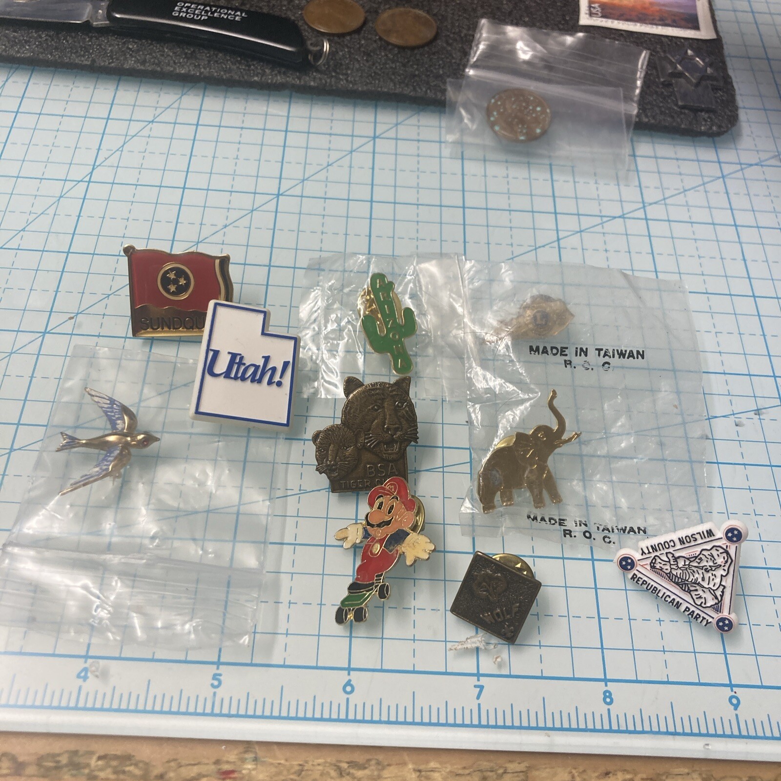USED Mixed Vintage Tin Lot w/US Coins/US Stamps/Pins/Knife/Patch etc. NICE! LOOK