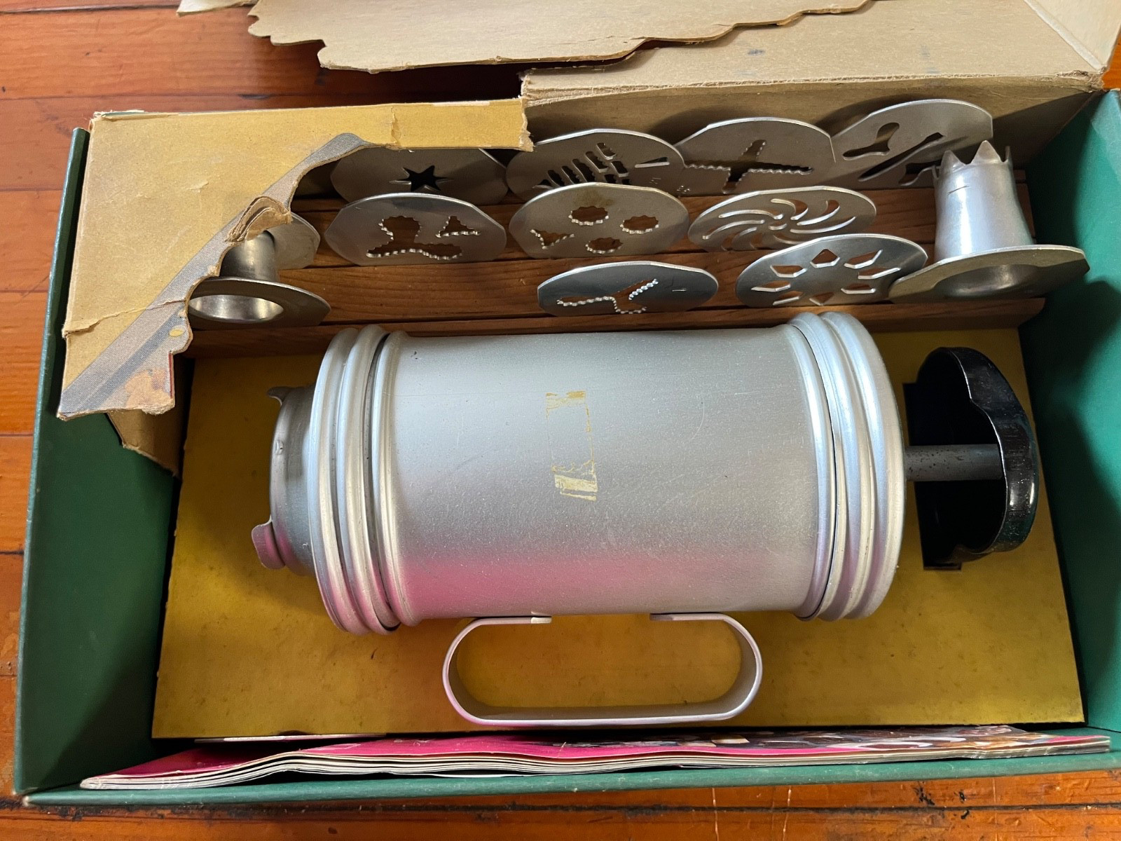 HUGE Vintage Antique Grandma & Grandpa’s JUNK DRAWER LOT Assorted Items 24 lbs.