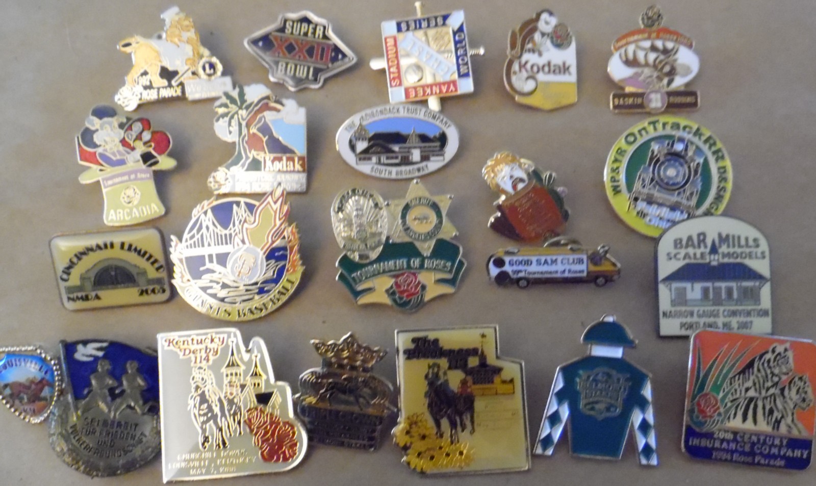 Vintage Junk Drawer Lot Estate Jewelry COINS WATCHES $2 BILLS PIN COLLECTION 180