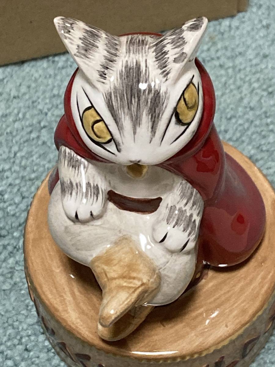 Wachifield Dayan Music Box Figurine Collectible Japan 5.1 inches