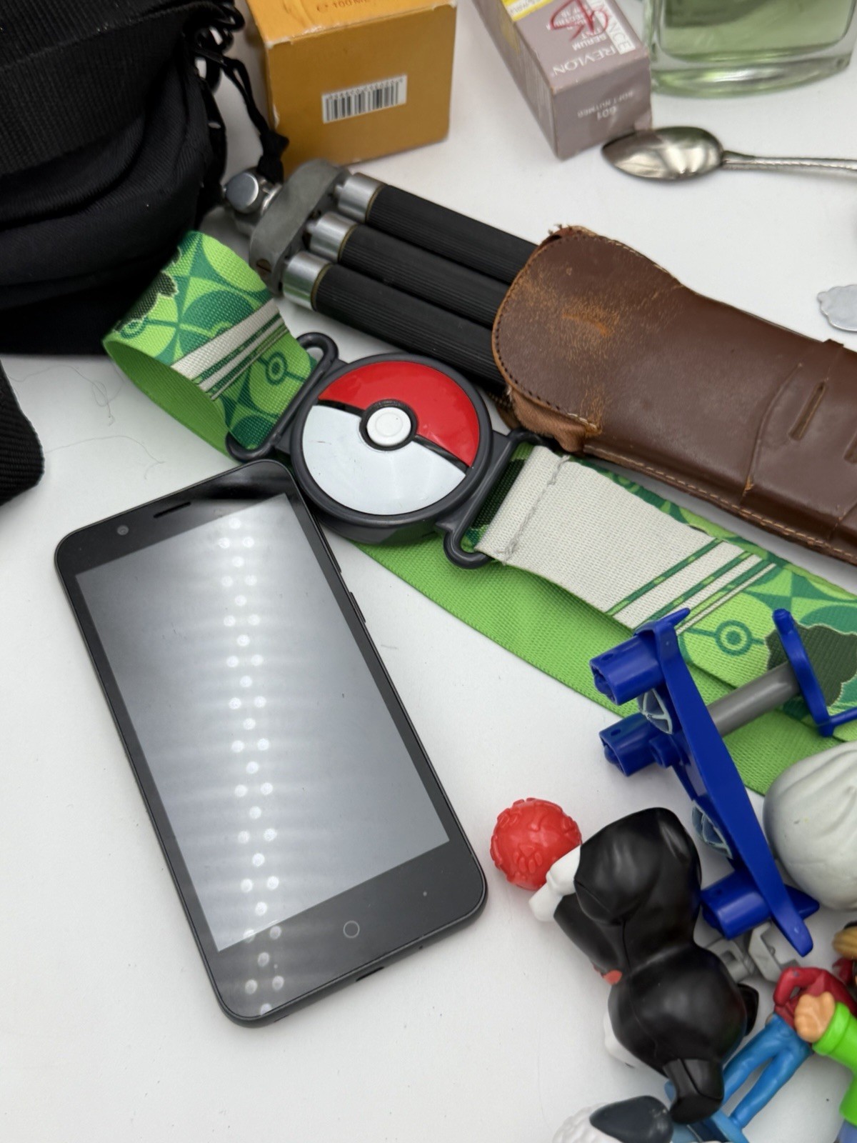 JUNK DRAWER LOT Video Games | Hats | Collectibles | Toys | Fragrances | Figures