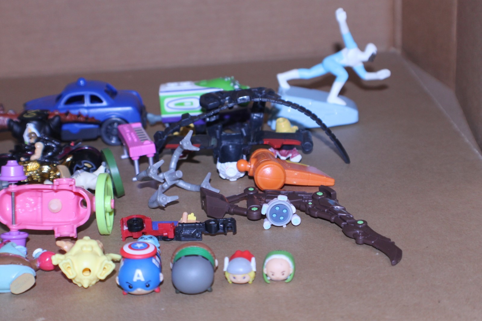 USED / AS-IS / LOOSE / Junk Drawer Mixed small Toys Lot