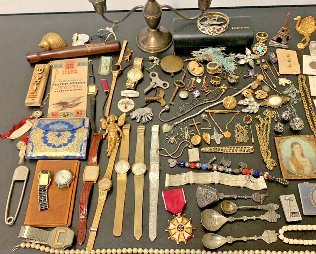 10 LB Estate Liquidation Box Lot, mixed items old & new-Junk Drawer-#938