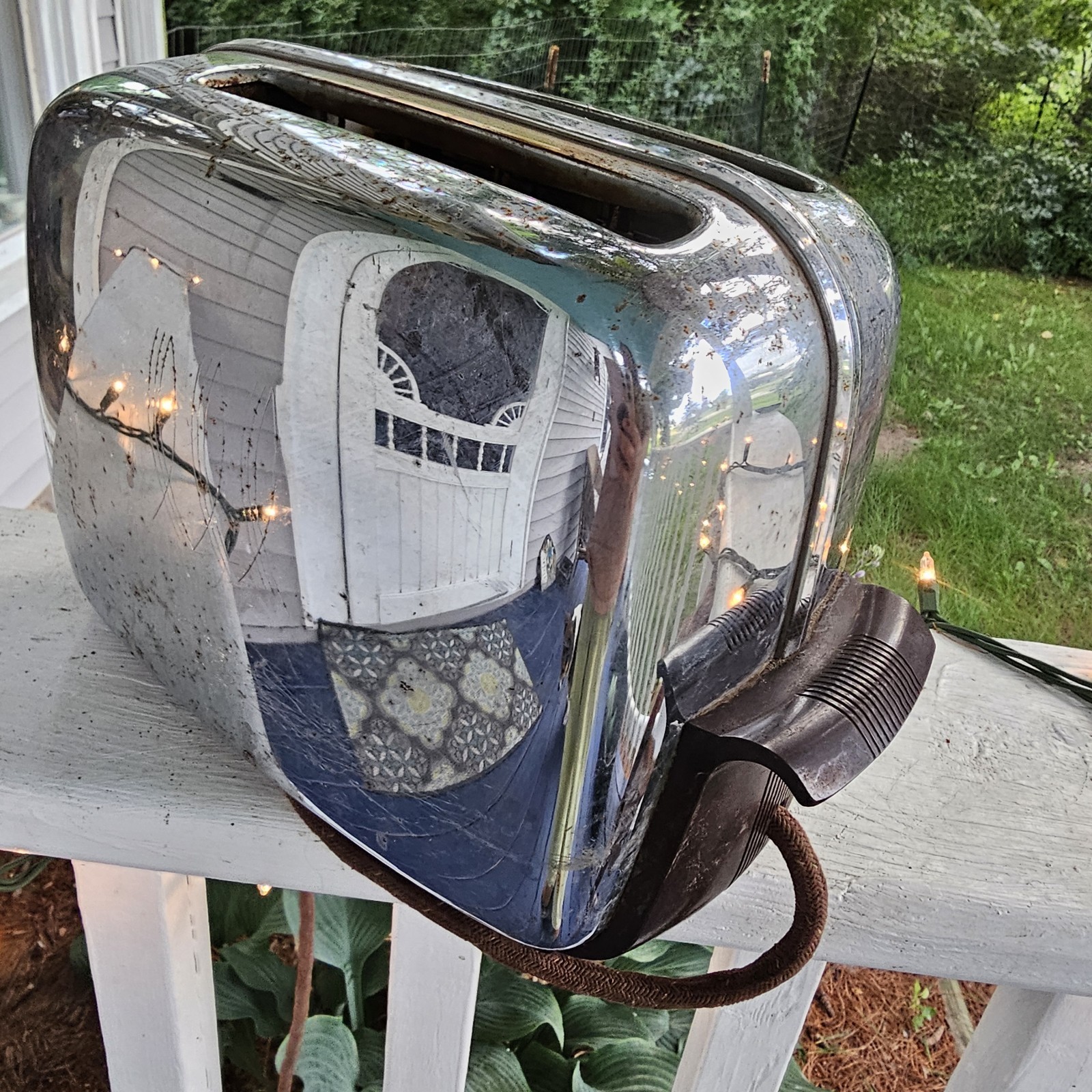 Vtg Art Deco Chrome Toastmaster Toaster 1B14 with Bakelite Handles 1950s MCMREAD