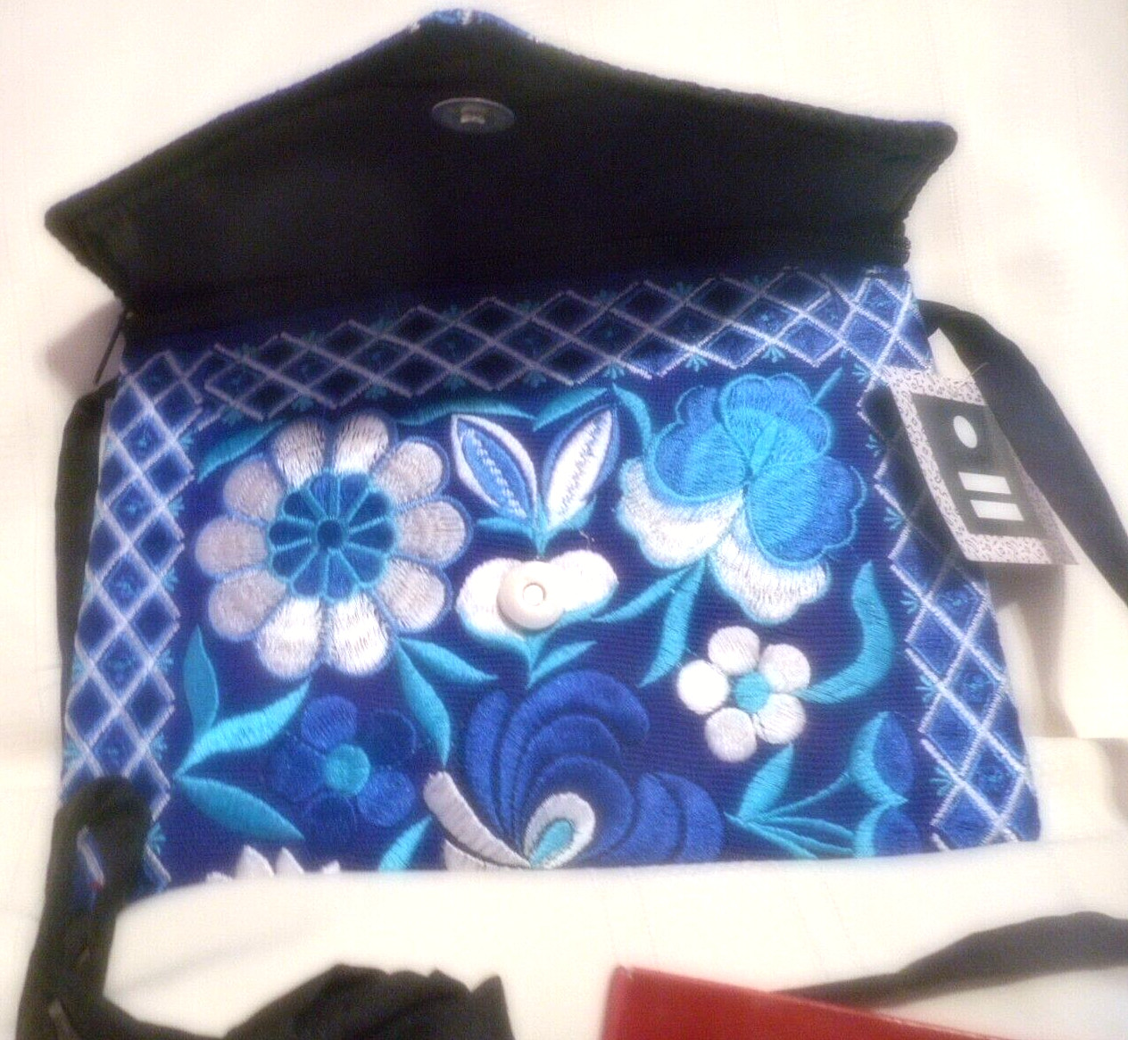 NWT PRETTY JULIANA PURSE W STRAP PRETTY SHADES OF BLUE 9.5″ L & 7″TALL MEXICO
