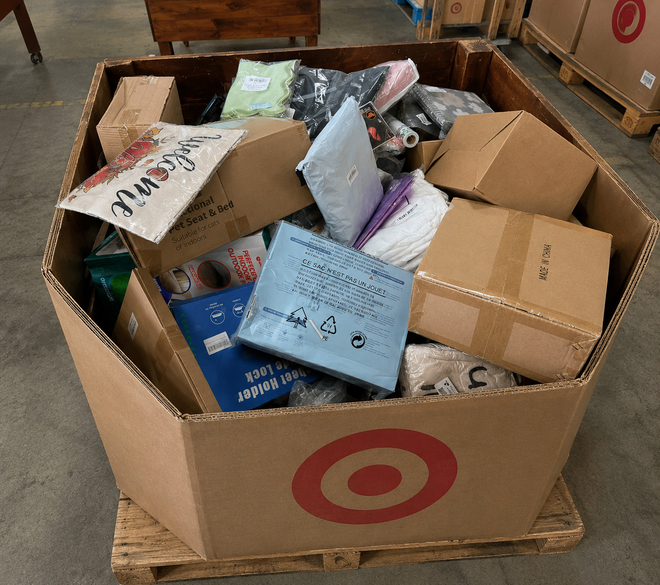 Amazon Overstock Consumer Products Mixed Merchandise Reseller Lot