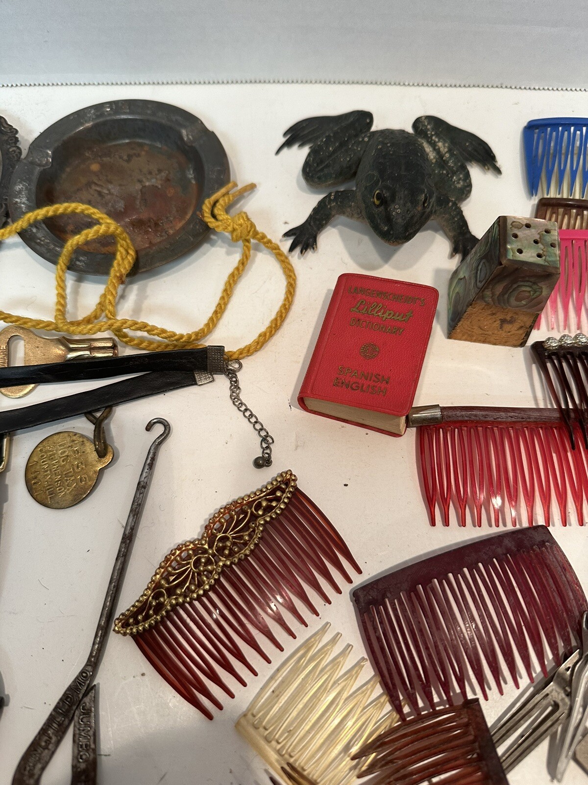 Junk Drawer Lot collection. See Pics For Description. To0 Many Items To List.