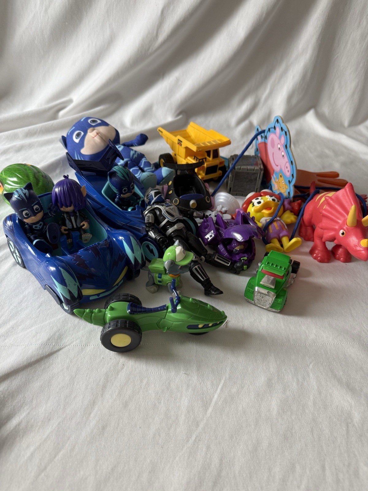 Huge Lot Of Preschool Kids Odds & Ends Toys Rain boots Bluey Slippers READ MORE