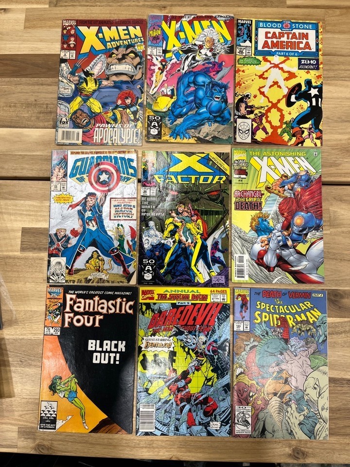 Lot of 34 comic books and Prints – some sealed – Loot Crate, Anime, Marvel, DC