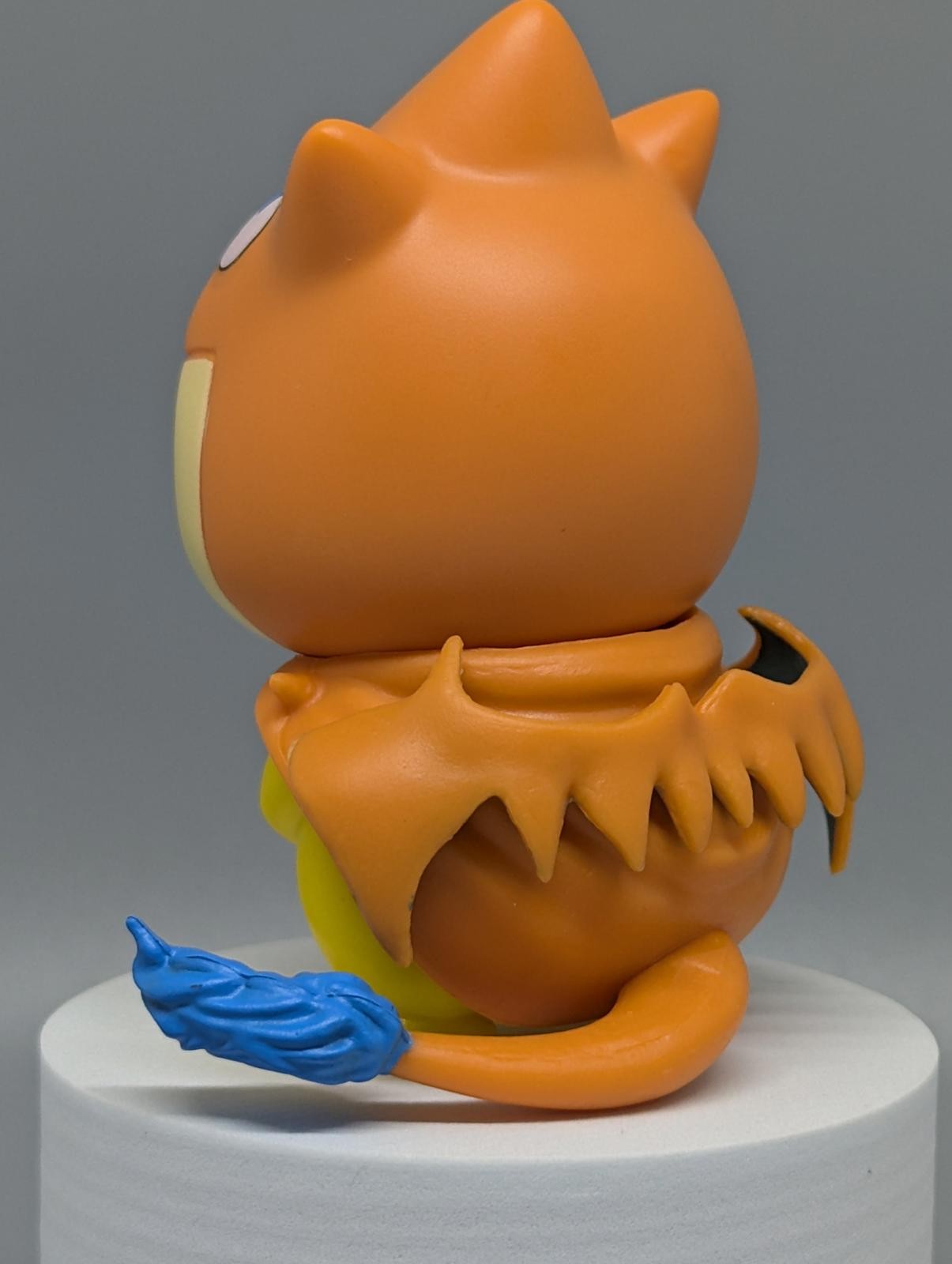 Pikachu x Mega Charizard Y POKEMON COSPLAY Collectible Figure