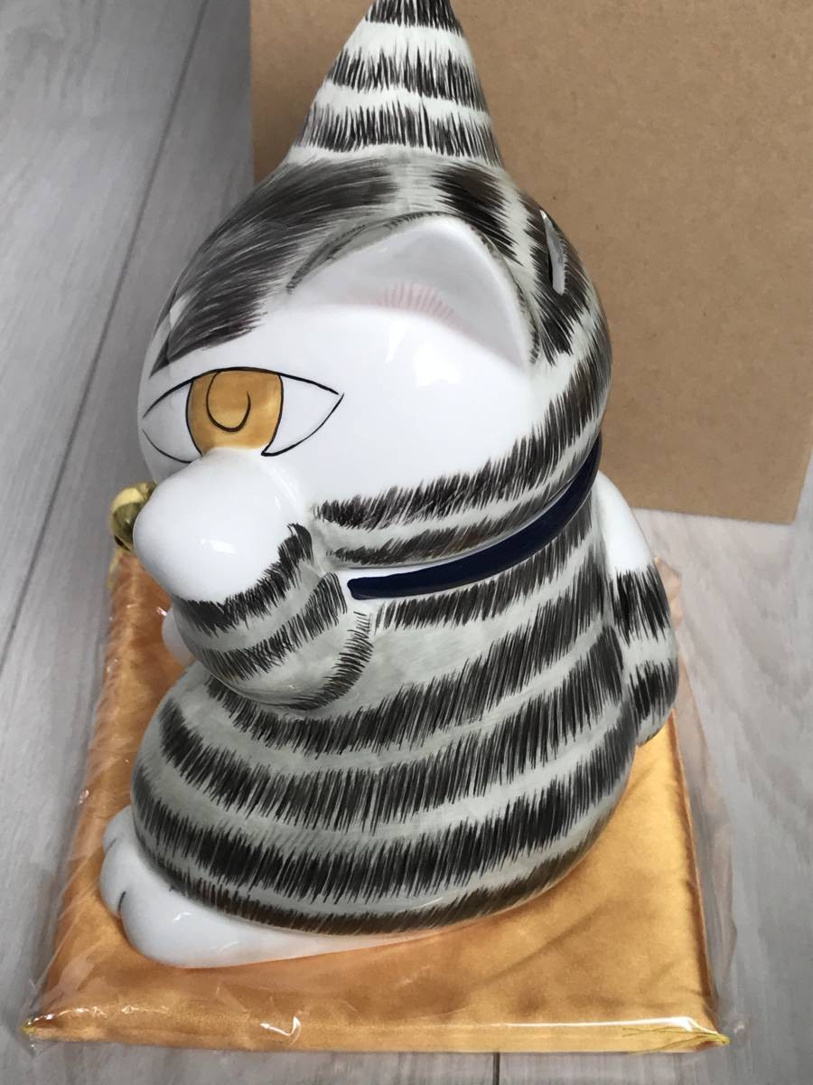 Wachifield Dayan Lucky Cat Piggy Bank Figurine Ceramic Collectible 8.7 inches