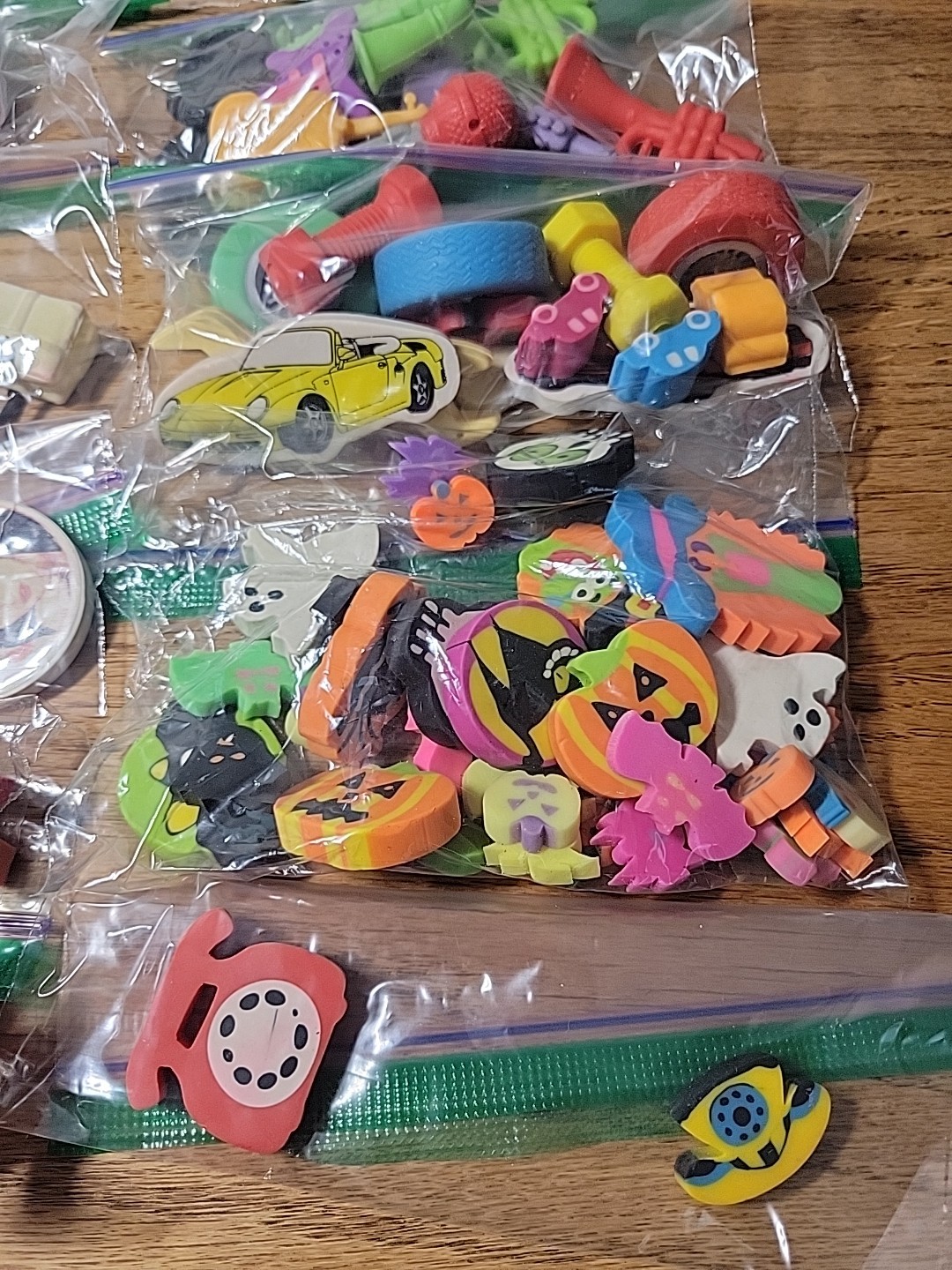 Lot Of 125+ Vintage Novelty Erasers And A Few Figurines Pre-Sorted by Like Items