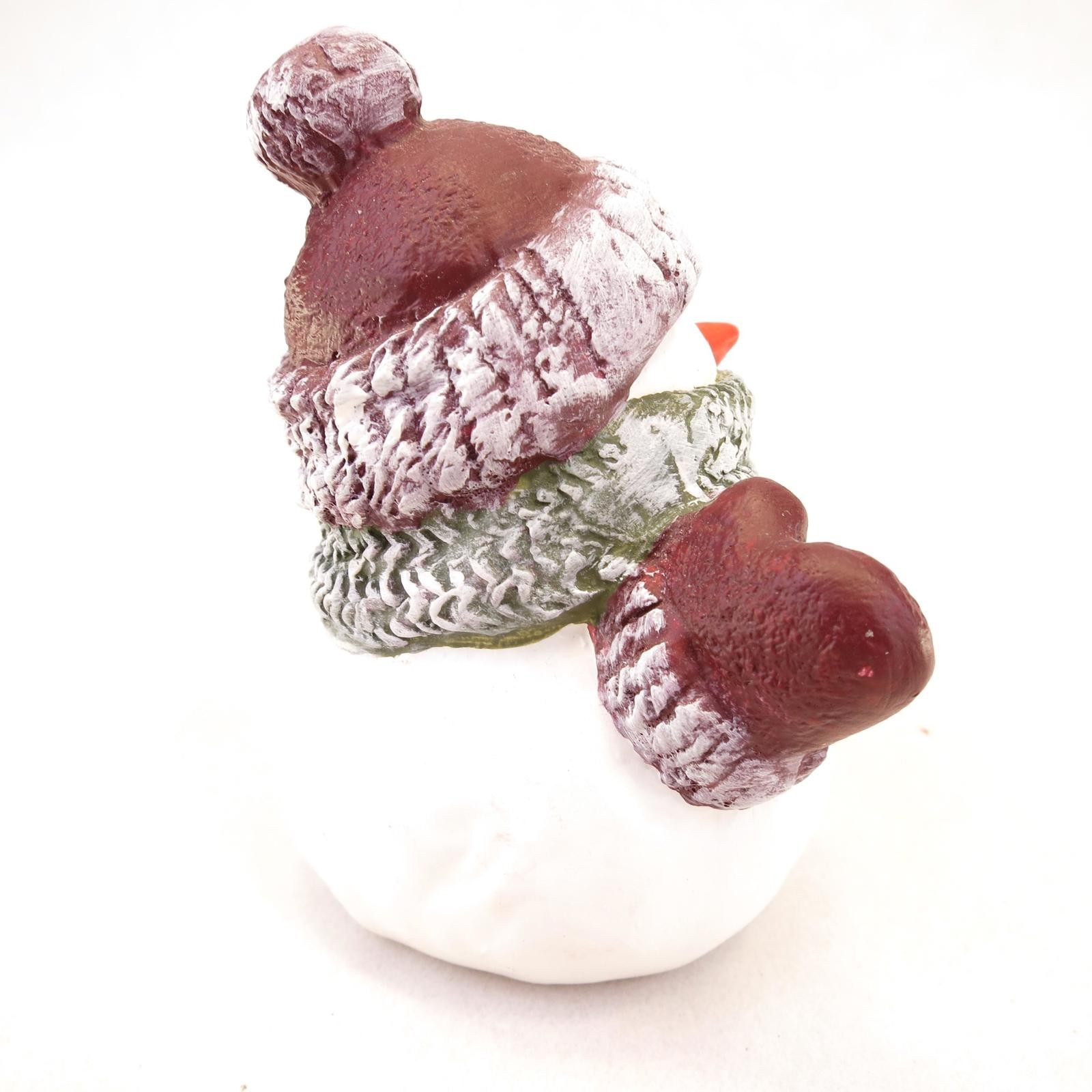3.75″ Vintage Chubby Cute Snowman in Hat & Scarf