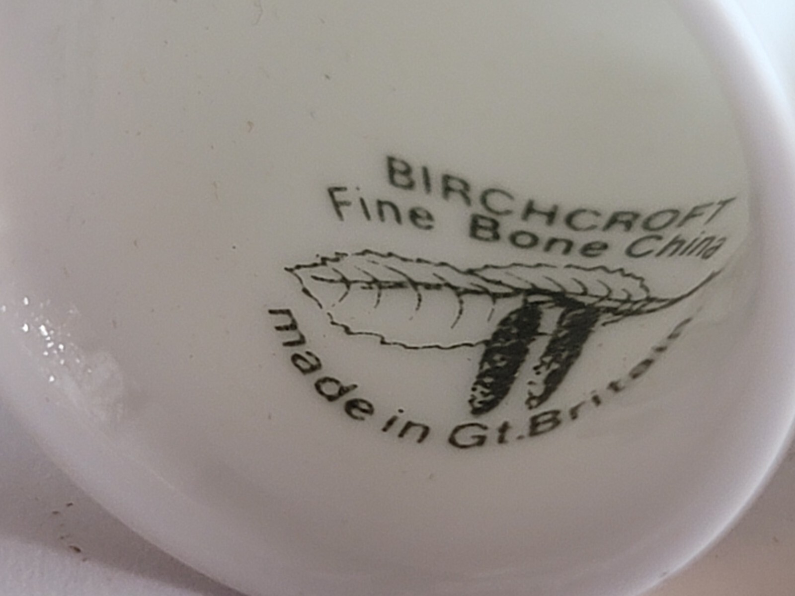 NEW SET OF 4 KING QUEEN JACK JOKER SPADES GIMBELS THIMBLES FINE BONE CHINA UK