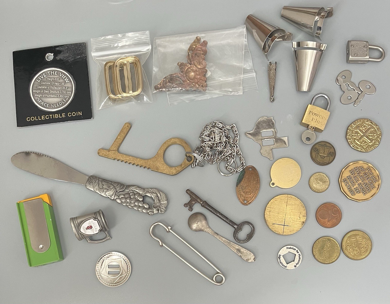VTG Junk Drawer All Metal Misc Items Coins-Keys-Lock-And More