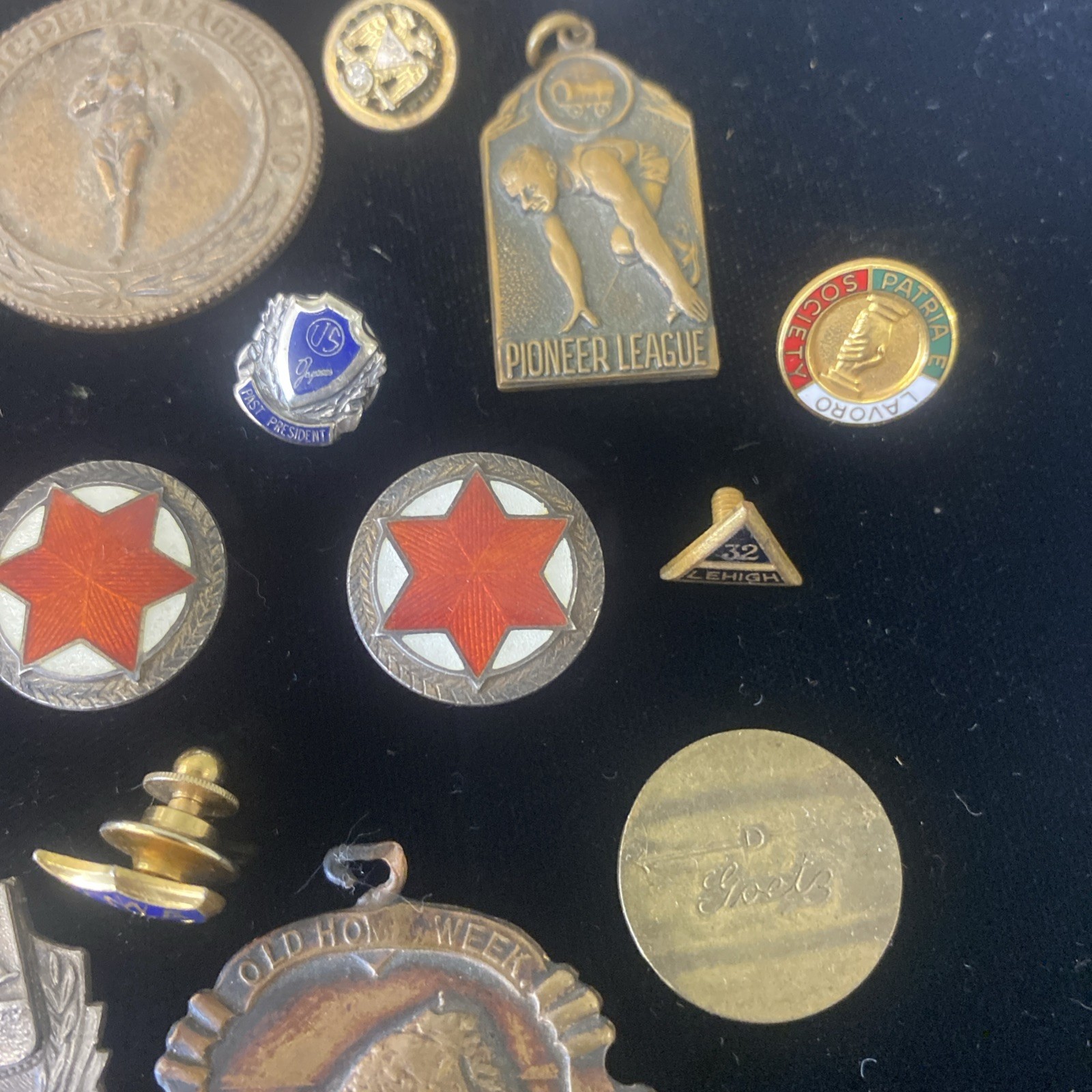 Random Medallion Lot Multiple Pieces
