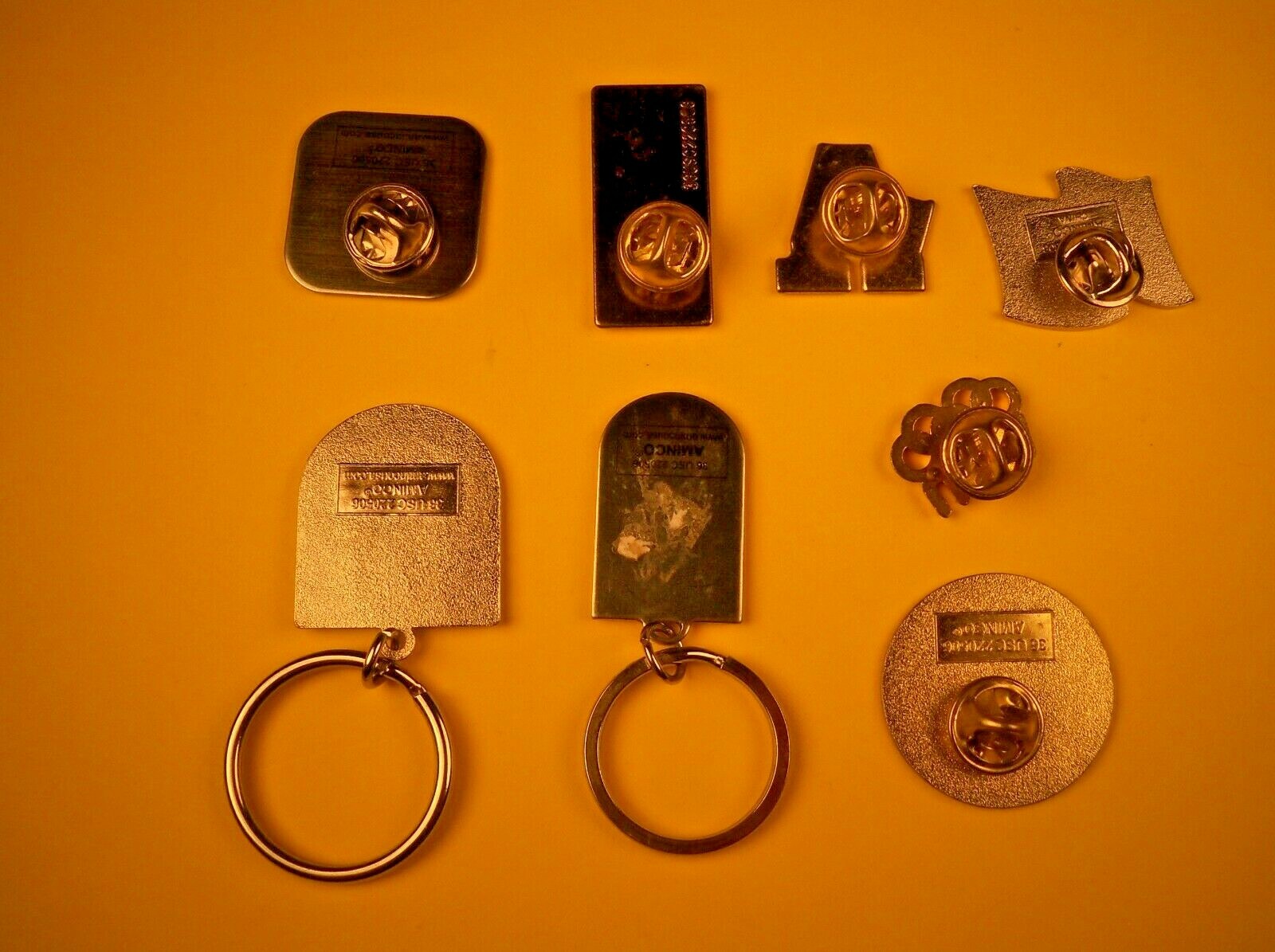 USA 2004 US Olympics Lapel/Hat Pins (6) / Key Chains (2), Lot of 8