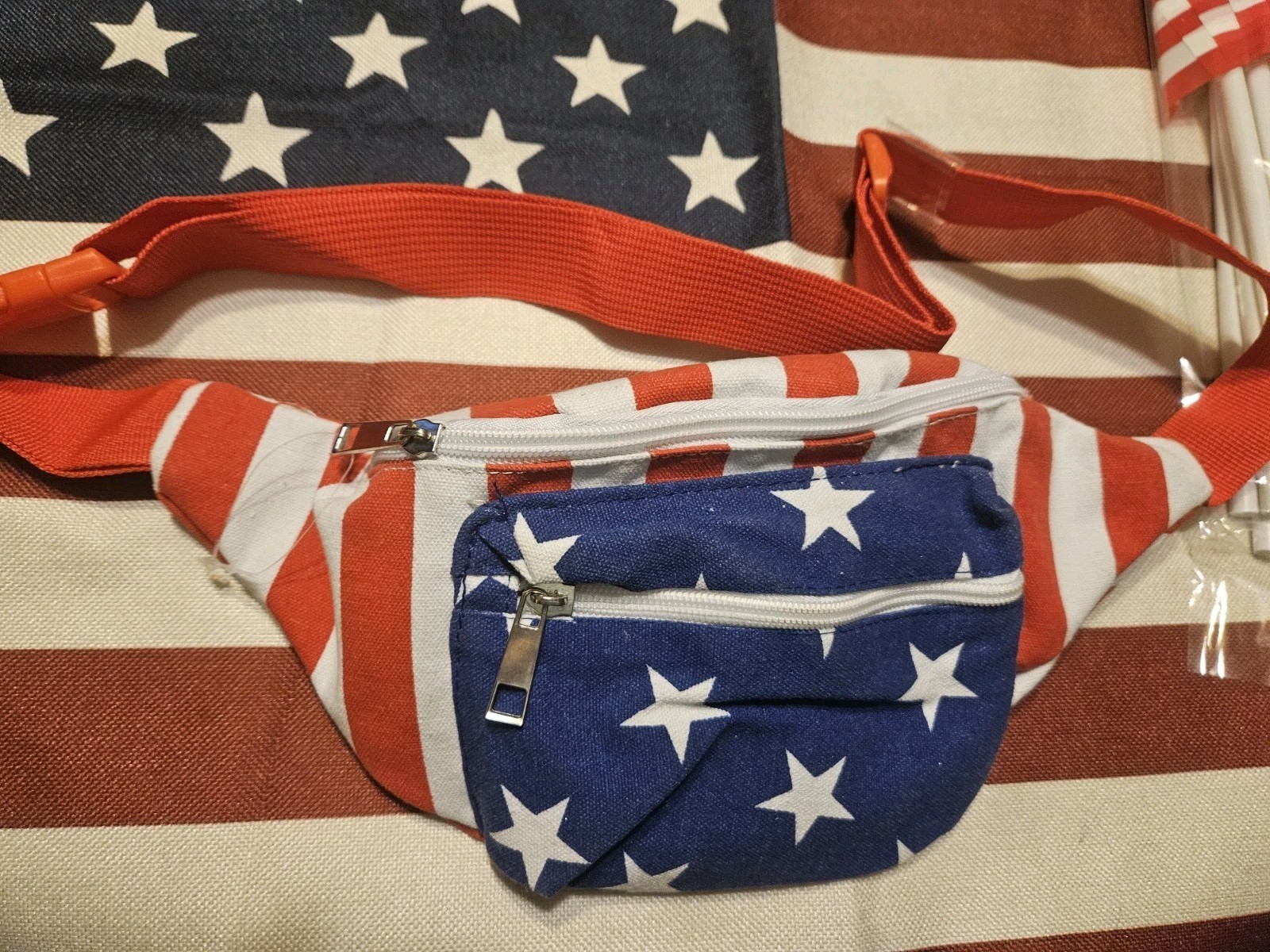 Lot Of 3 USA Flag Items Pillow Cover W/Zipper Fanny Pack Pkg Flags New NT 14966