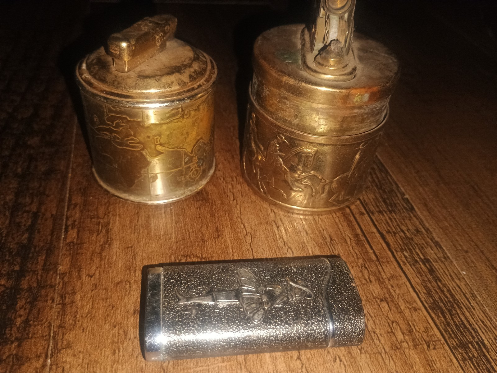 Vintage/ collectable lighters Lot bundle. ( Read description selling as is)
