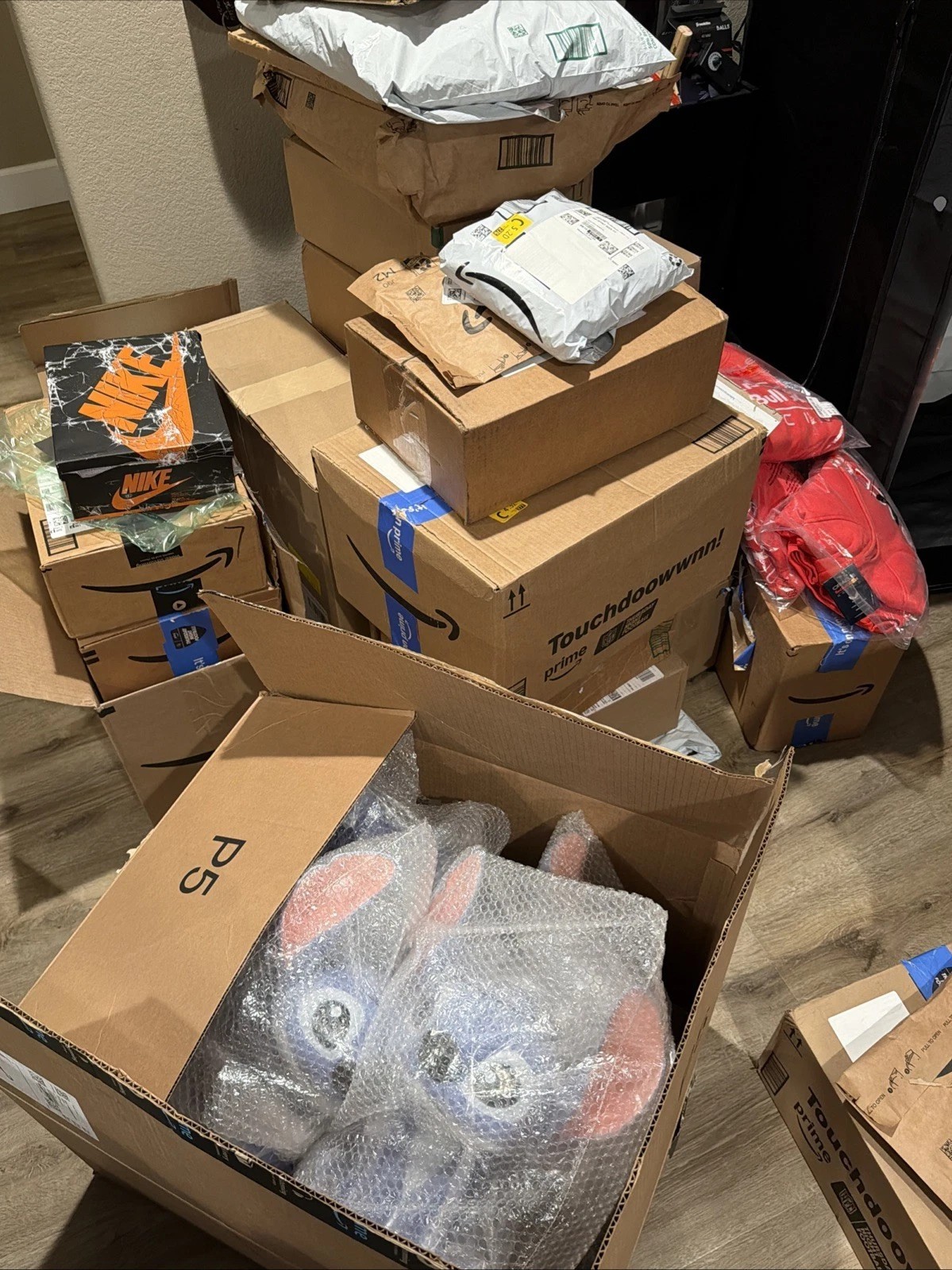 Amazon Target Bulk Lot – Household, Fashion & Electronics Mix