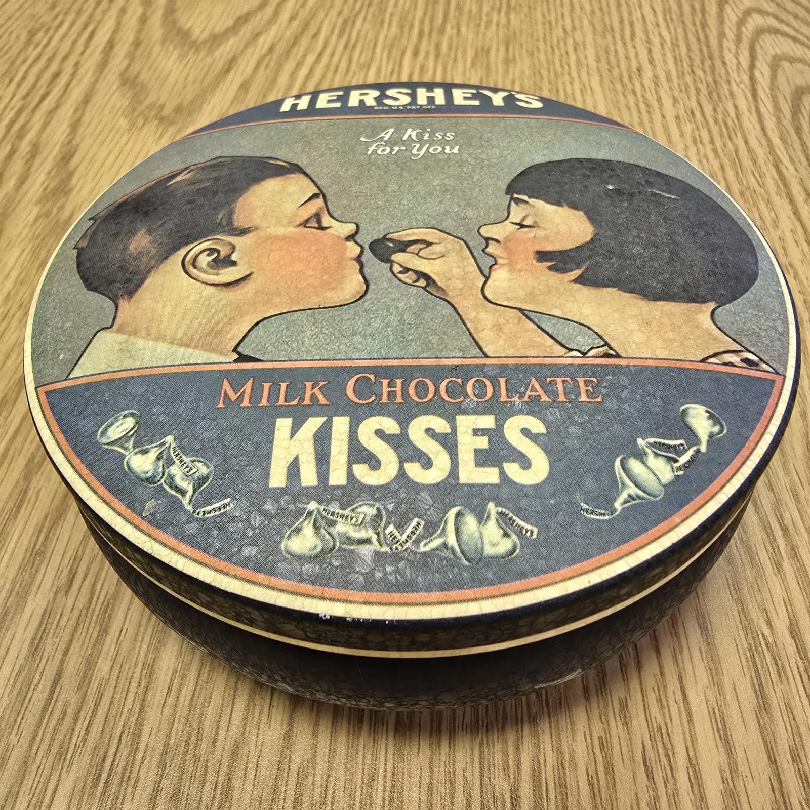 Vintage 1982 Hershey’s Tin – Made in England – Excellent Condition