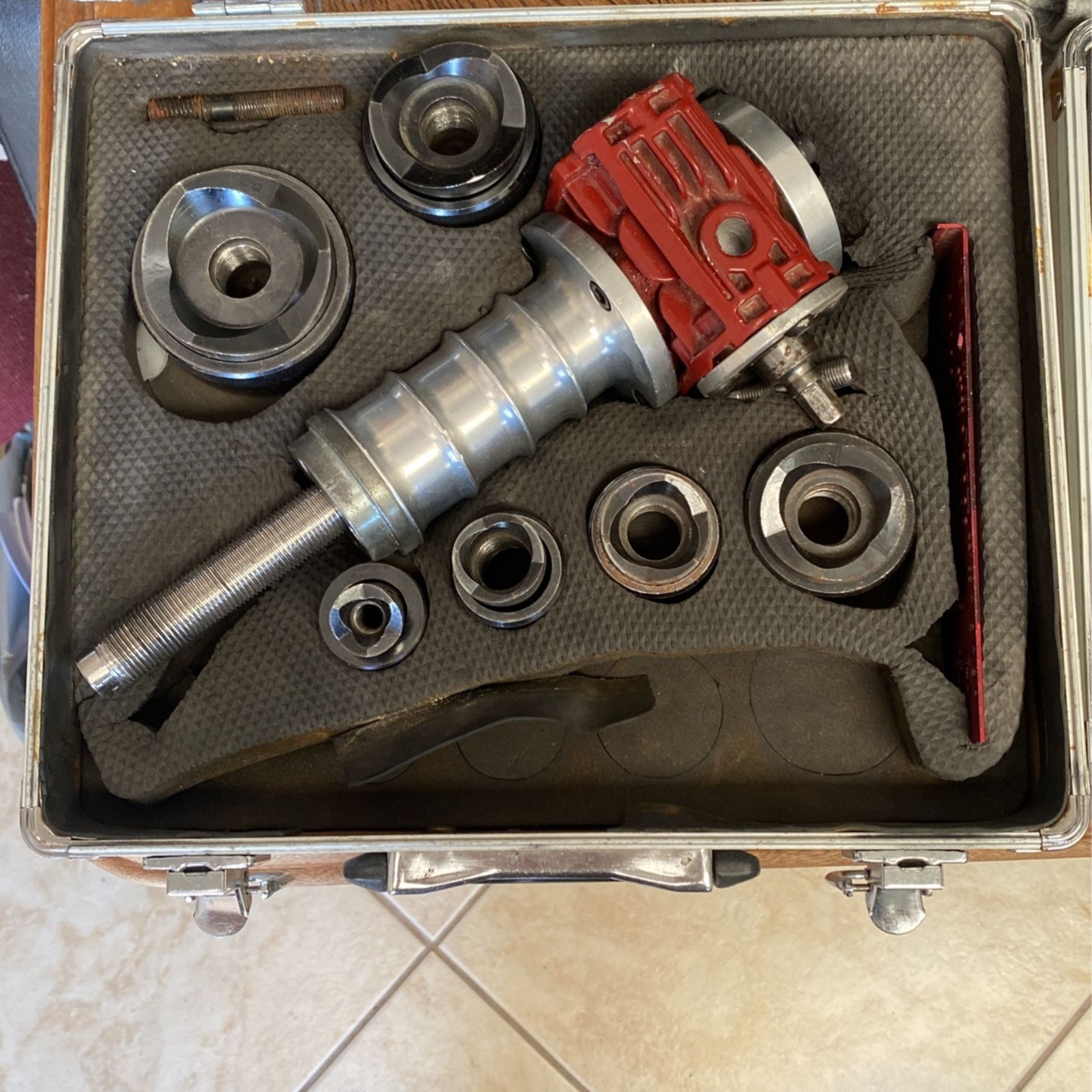 Multiple Items for Sale, Scaffolding, Knockout Set, etc.