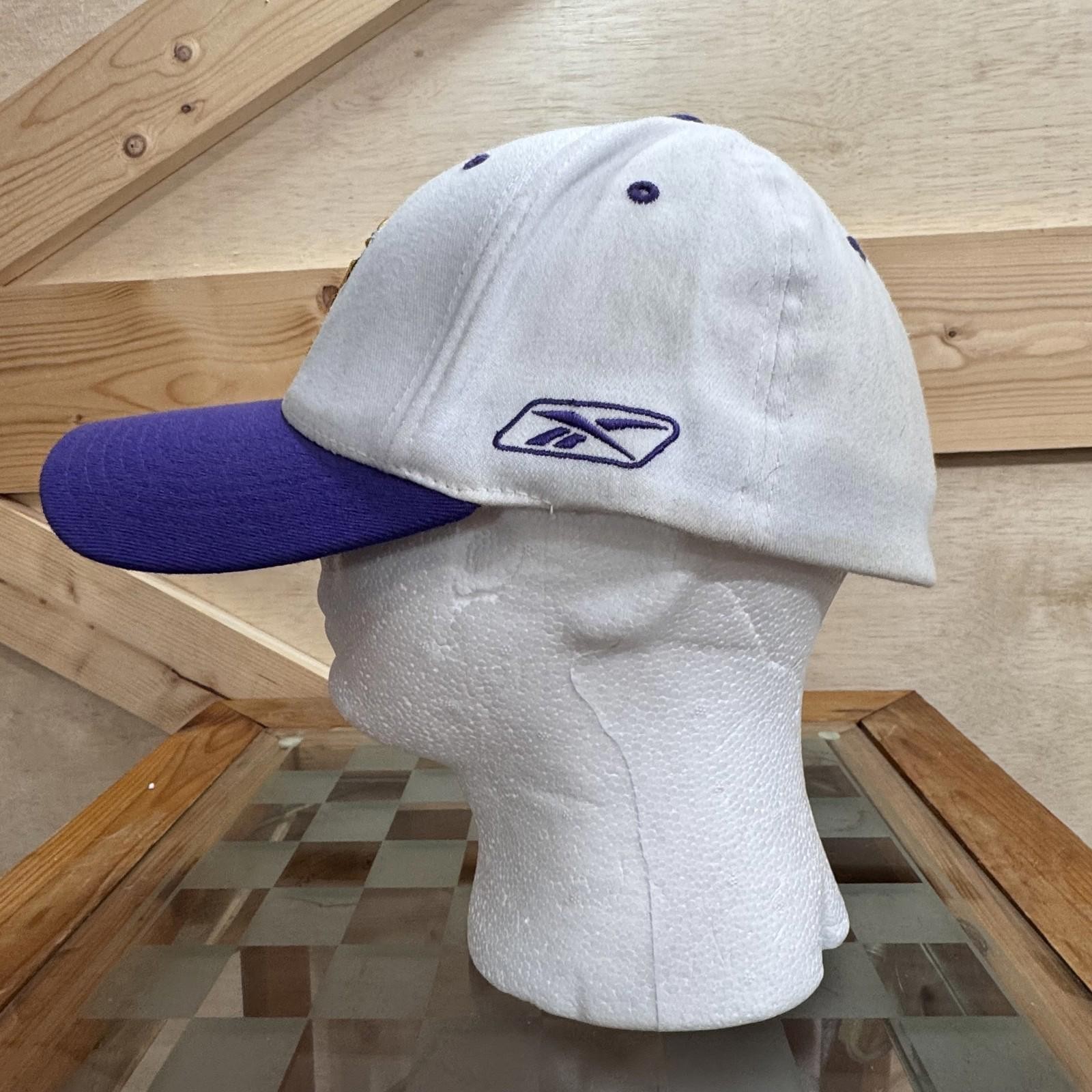Minnesota Vikings Hat Cap Fitted Mens Large White Purple NFL Football Reebok